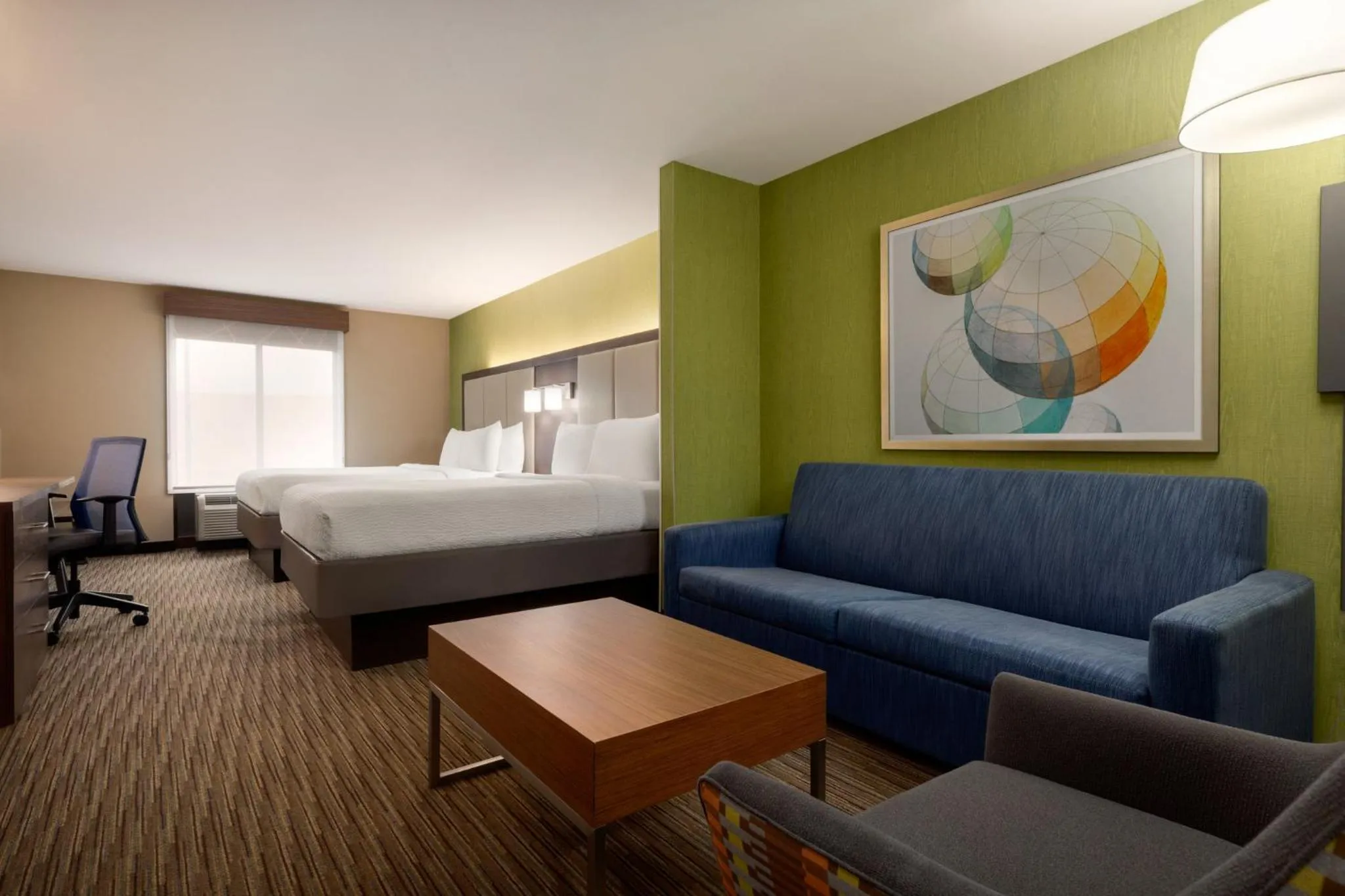 Photo of the whole room, Bed in Holiday Inn Express Hotel & Suites Atlanta-Cumming by IHG