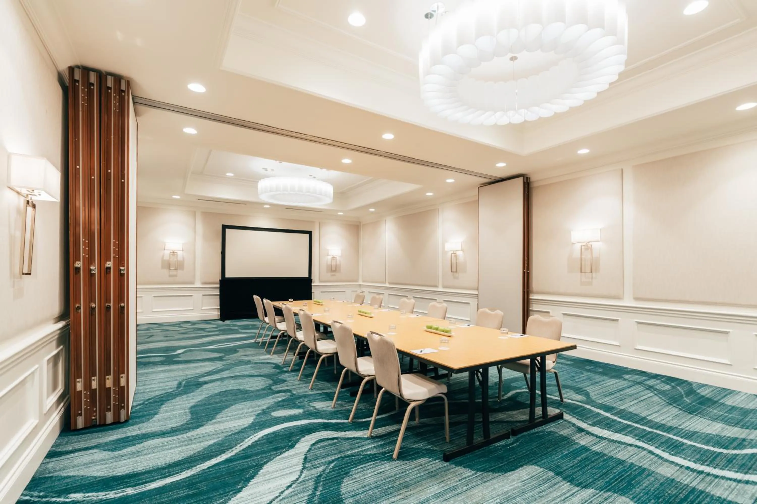 Meeting/conference room in Opal Grand Oceanfront Resort & Spa