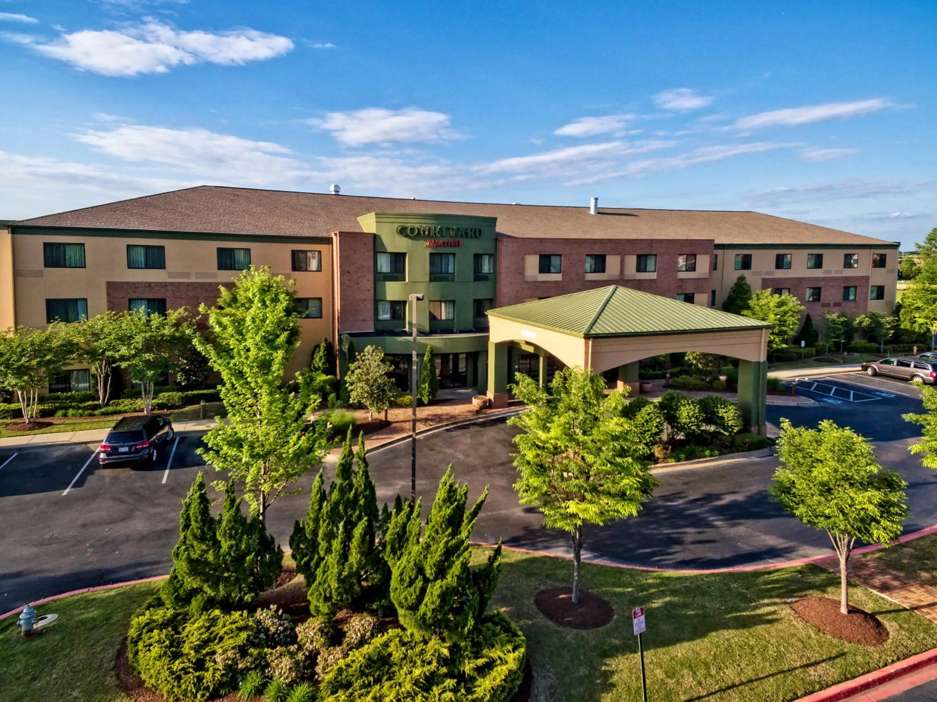 Property building in Courtyard by Marriott Memphis Southaven