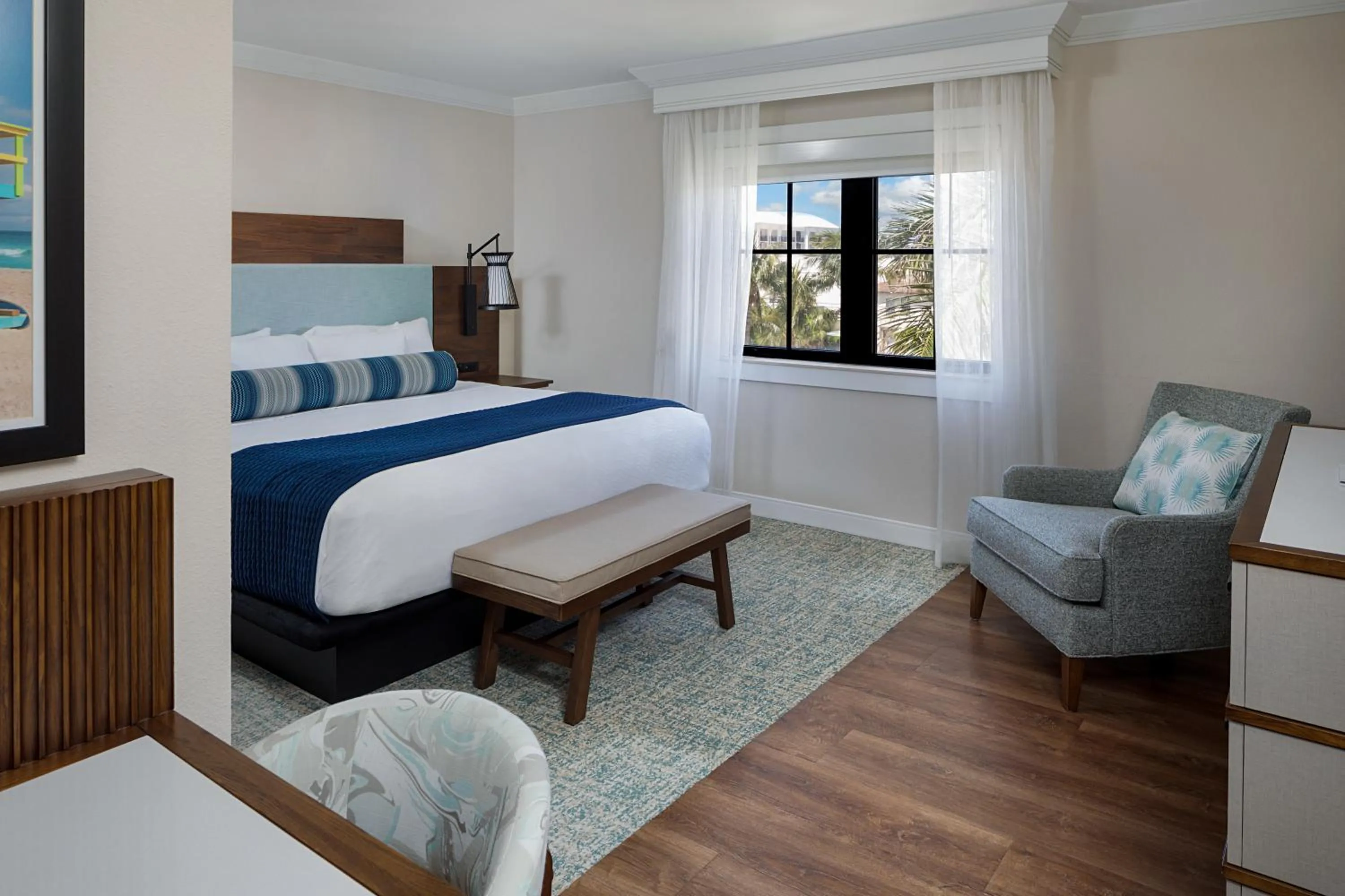 Bedroom, Bed in The Atlantic Suites on the Ave