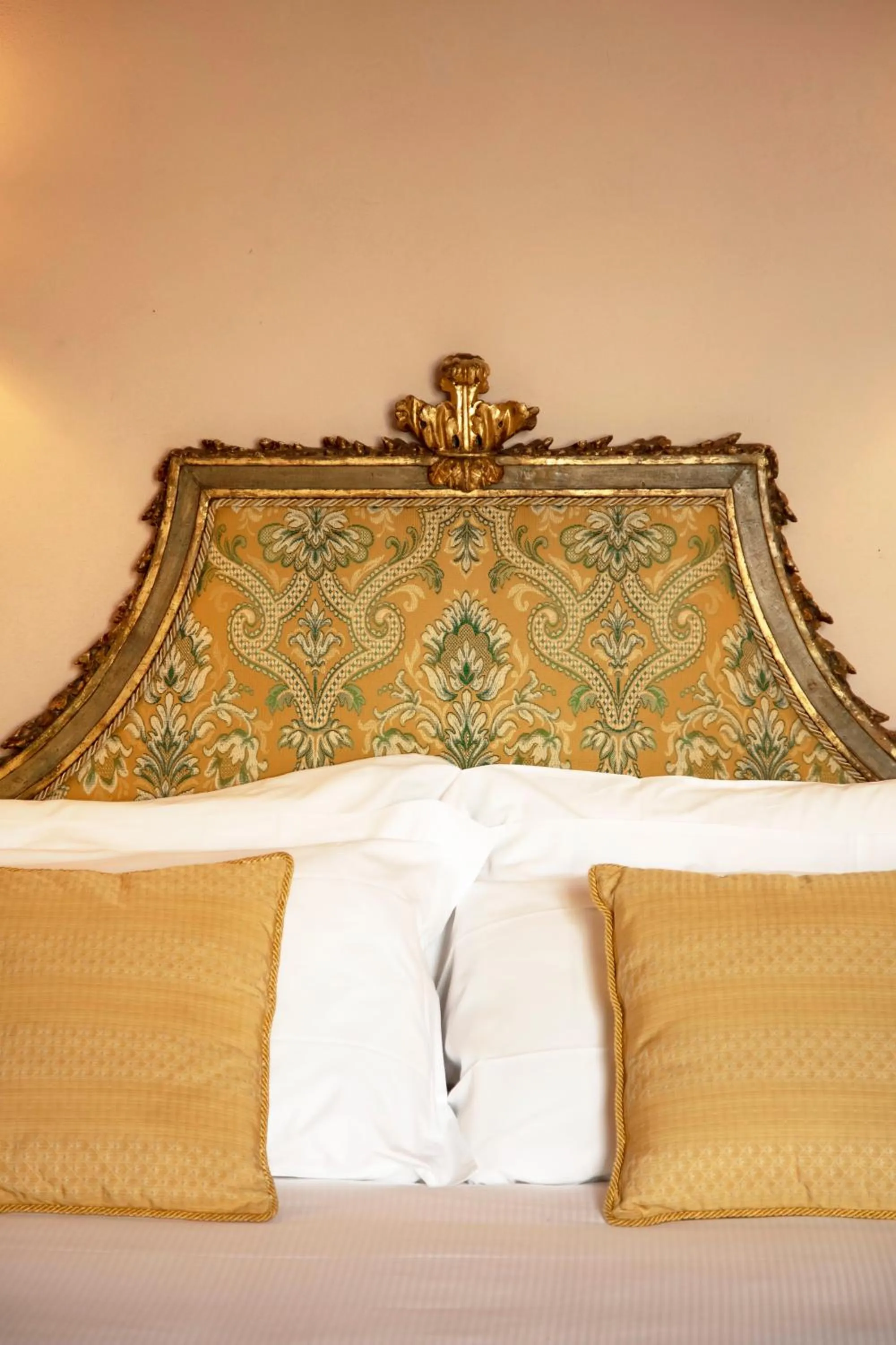 Bed in Hotel Palazzo Guadagni