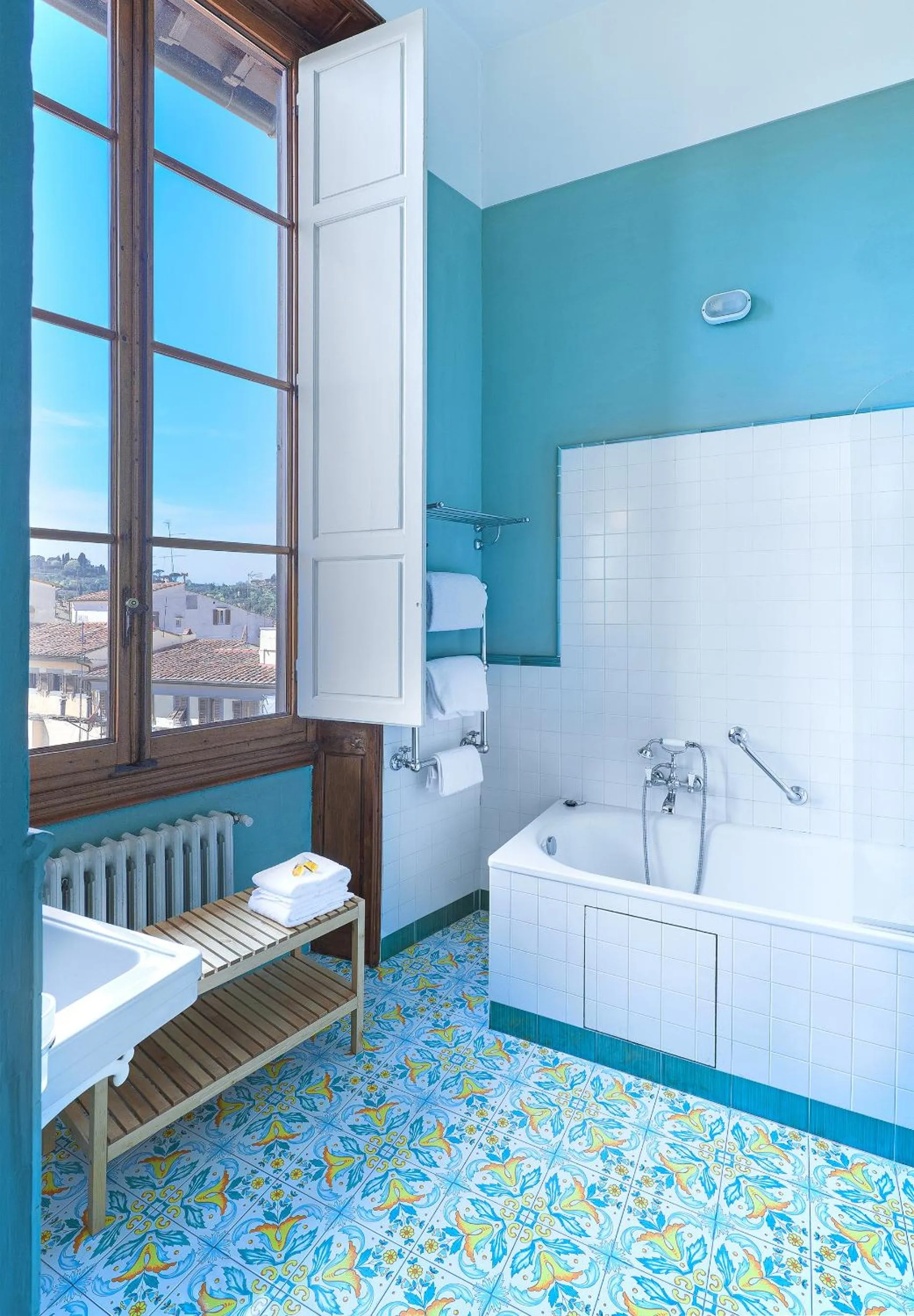 Shower, Bed in Hotel Palazzo Guadagni