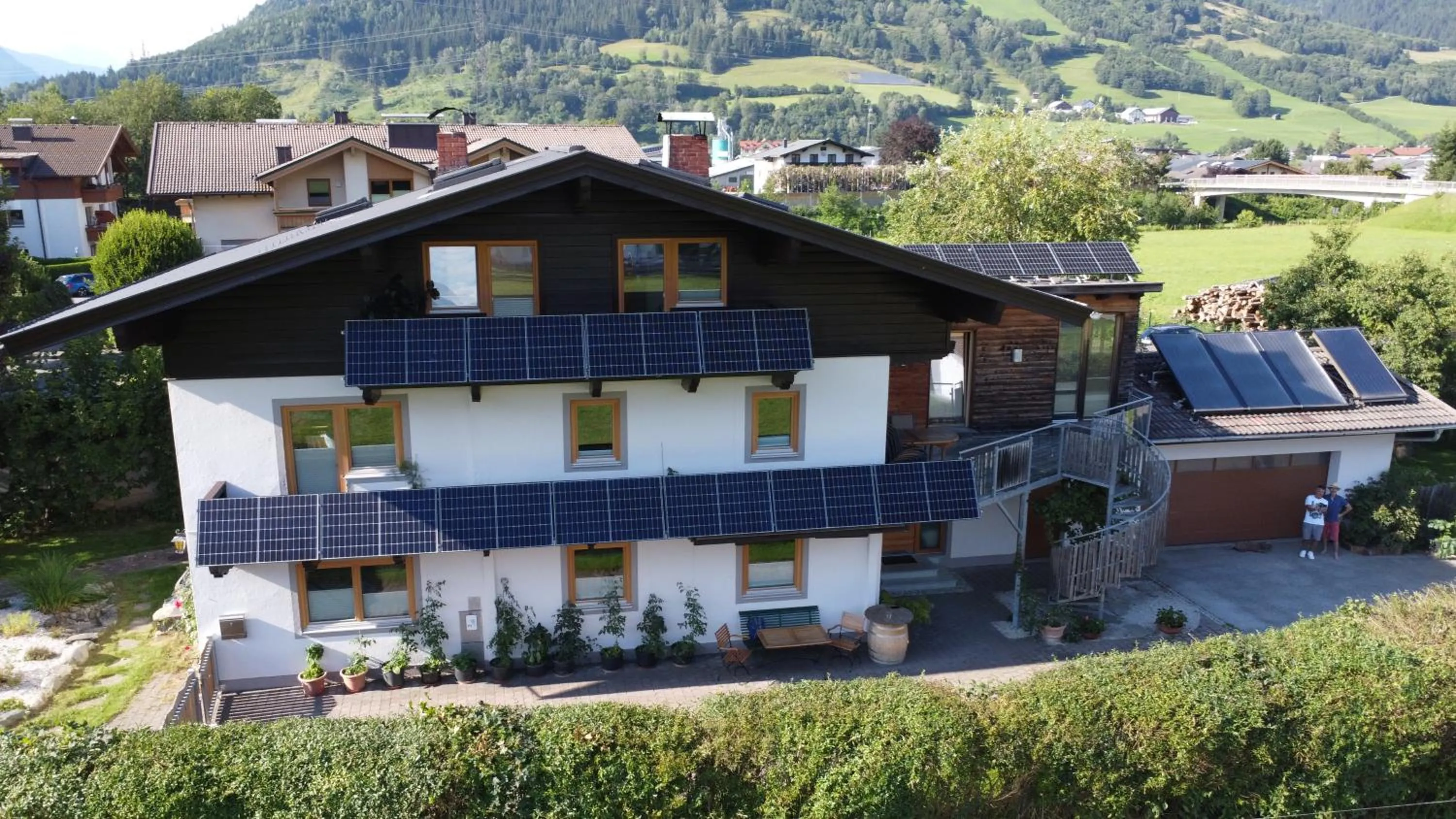 Property building in Apartment Anny