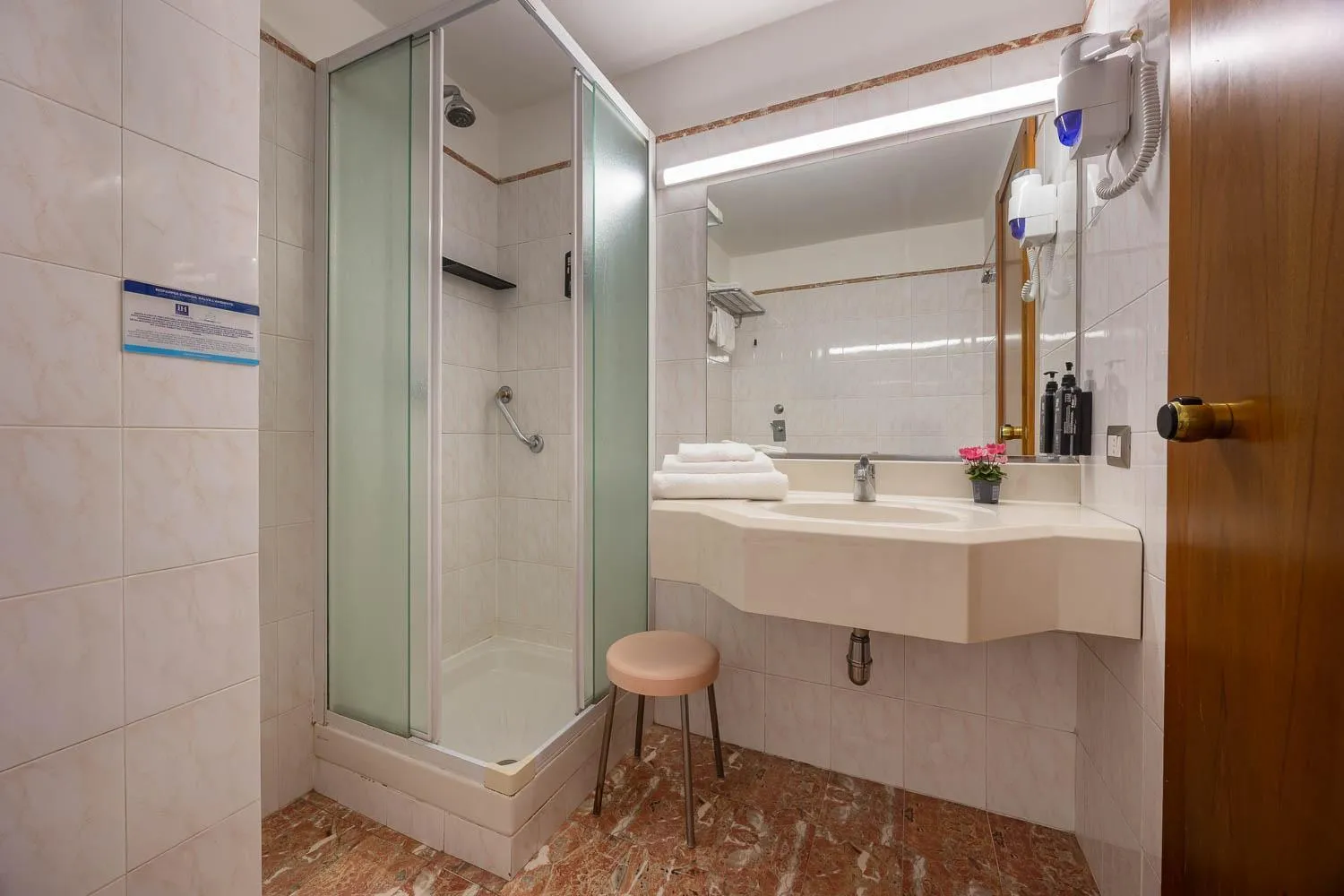 Shower in iH Hotels Milano Eur - Trezzano sul Naviglio