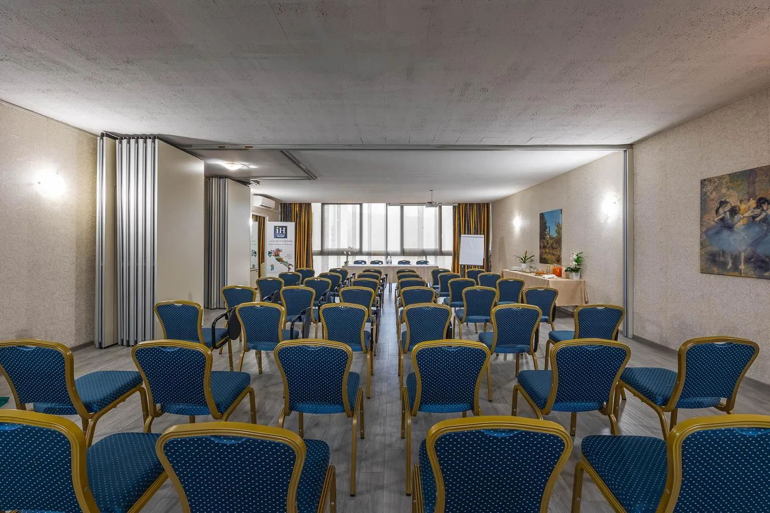 Meeting/conference room in iH Hotels Milano Eur - Trezzano sul Naviglio