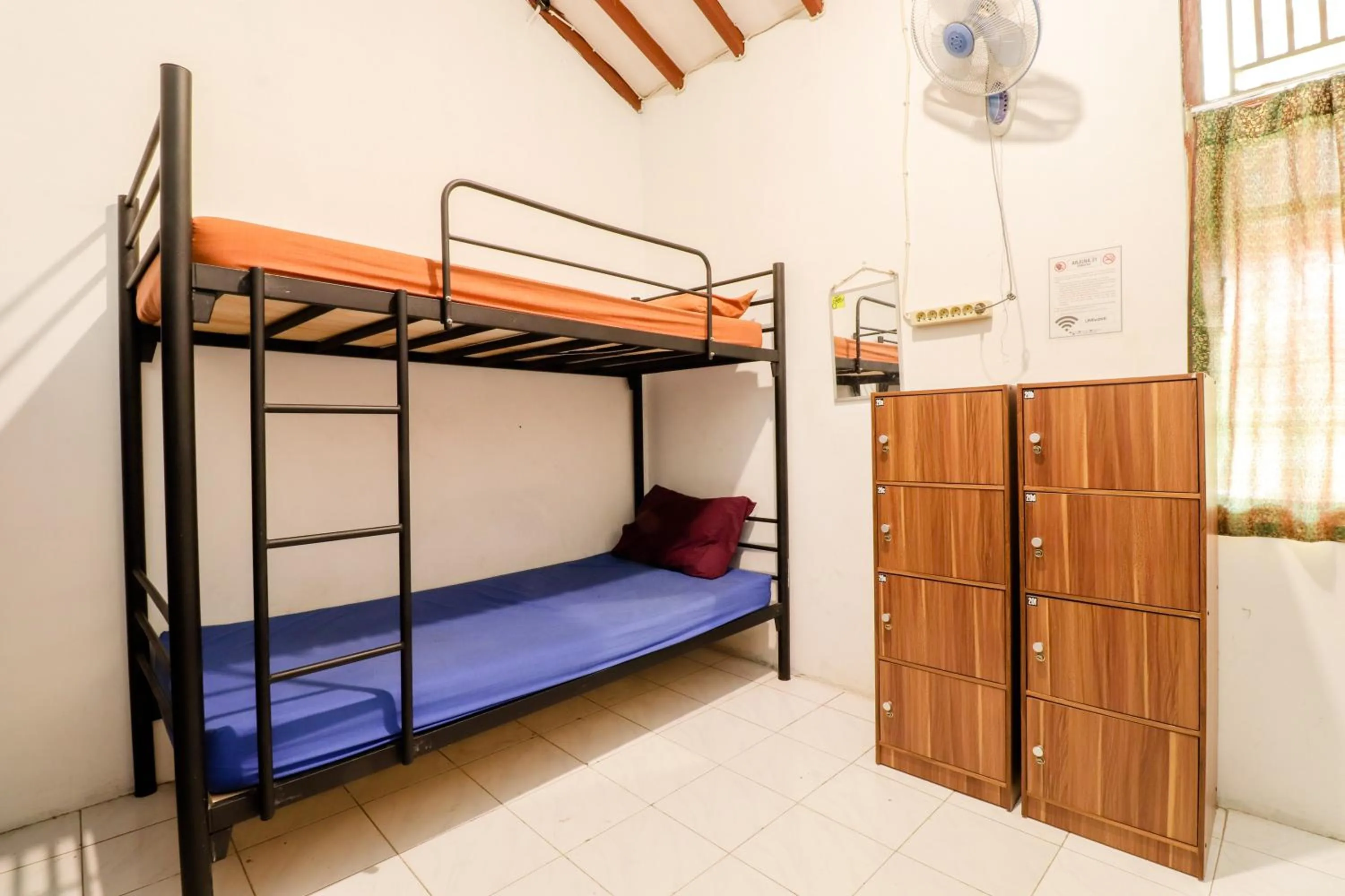 bunk bed, Bed in Arjuna 31