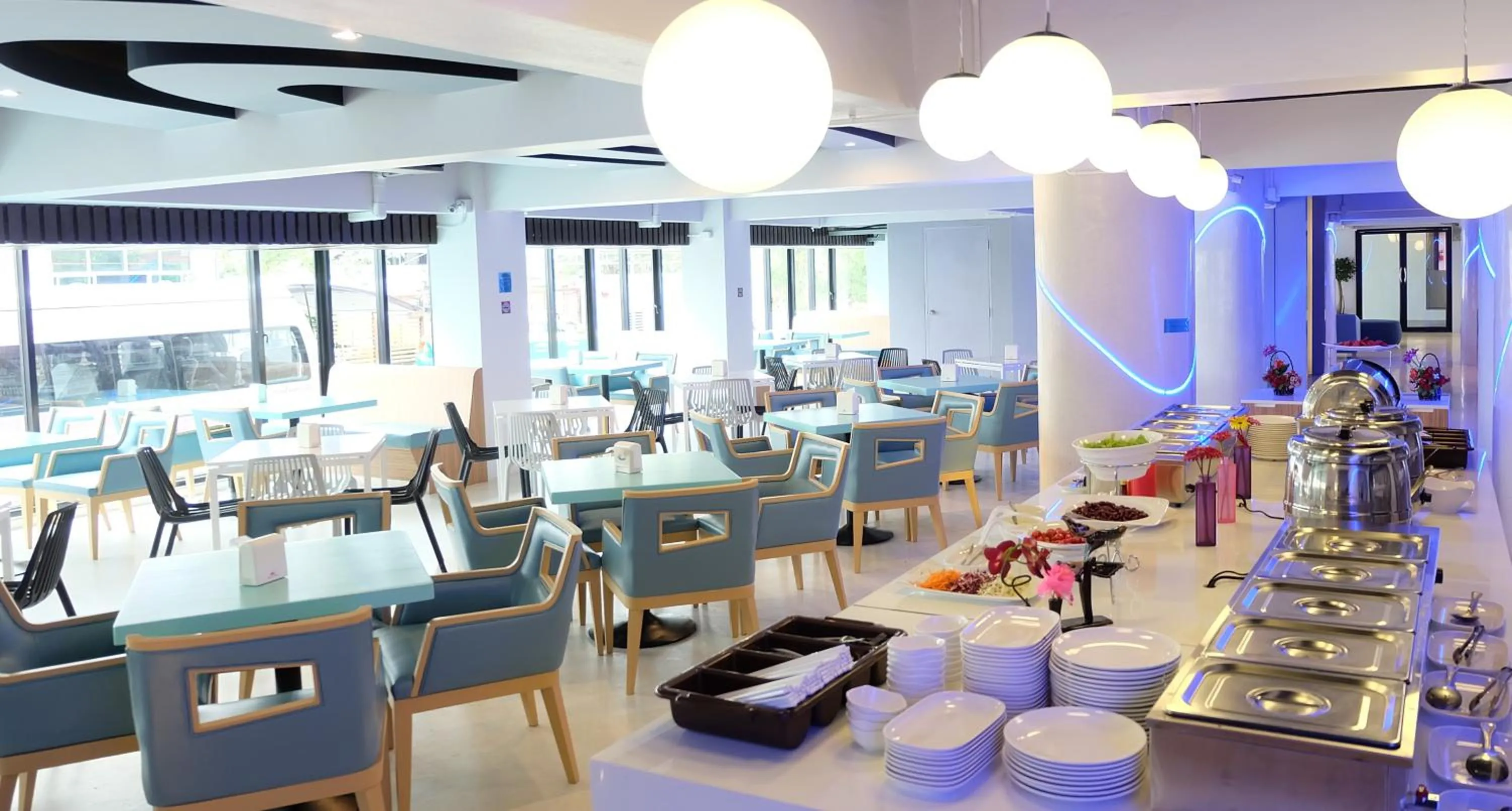 Restaurant/places to eat in Sunny Residence