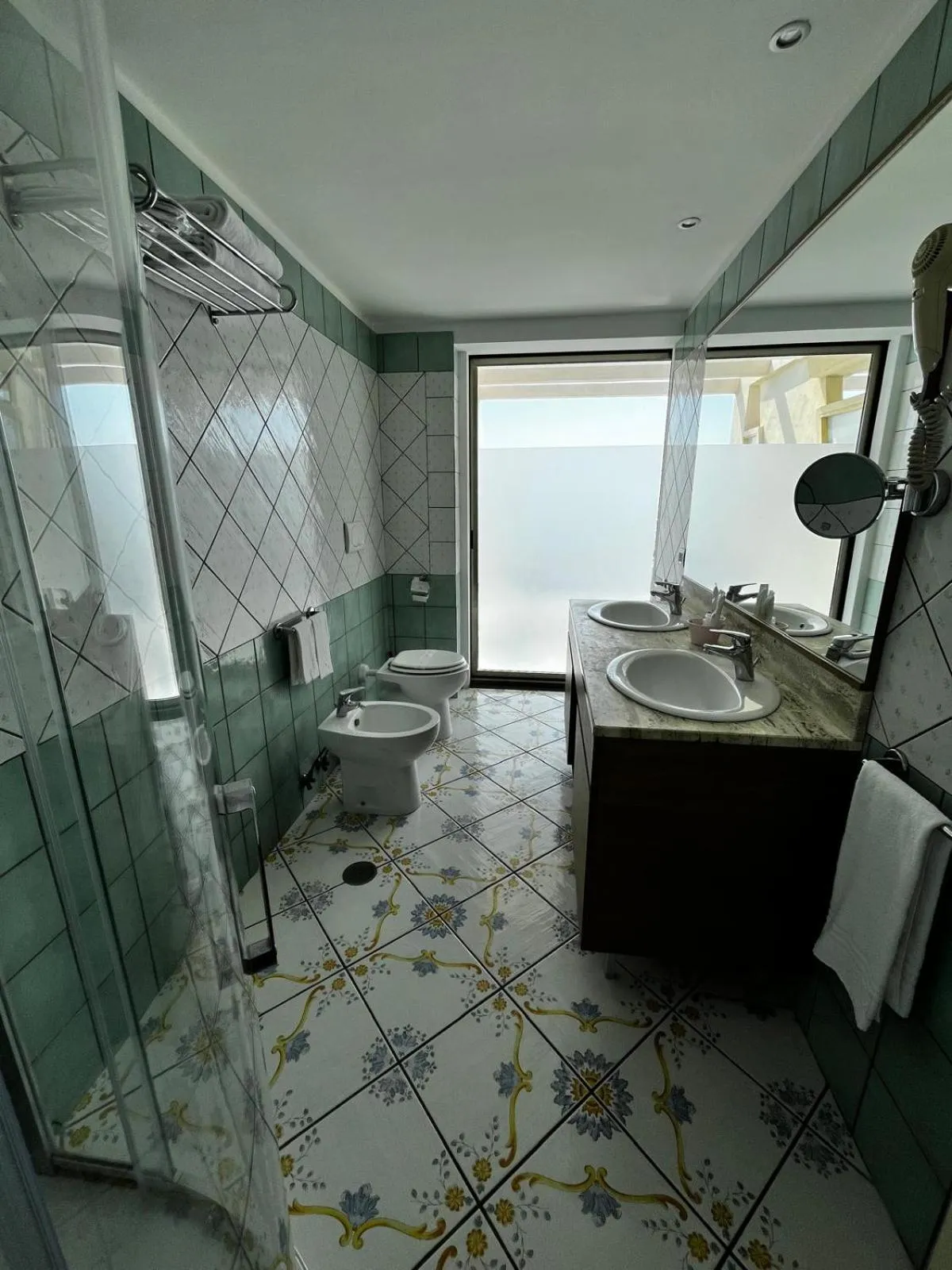 Bathroom in Hotel Ancora