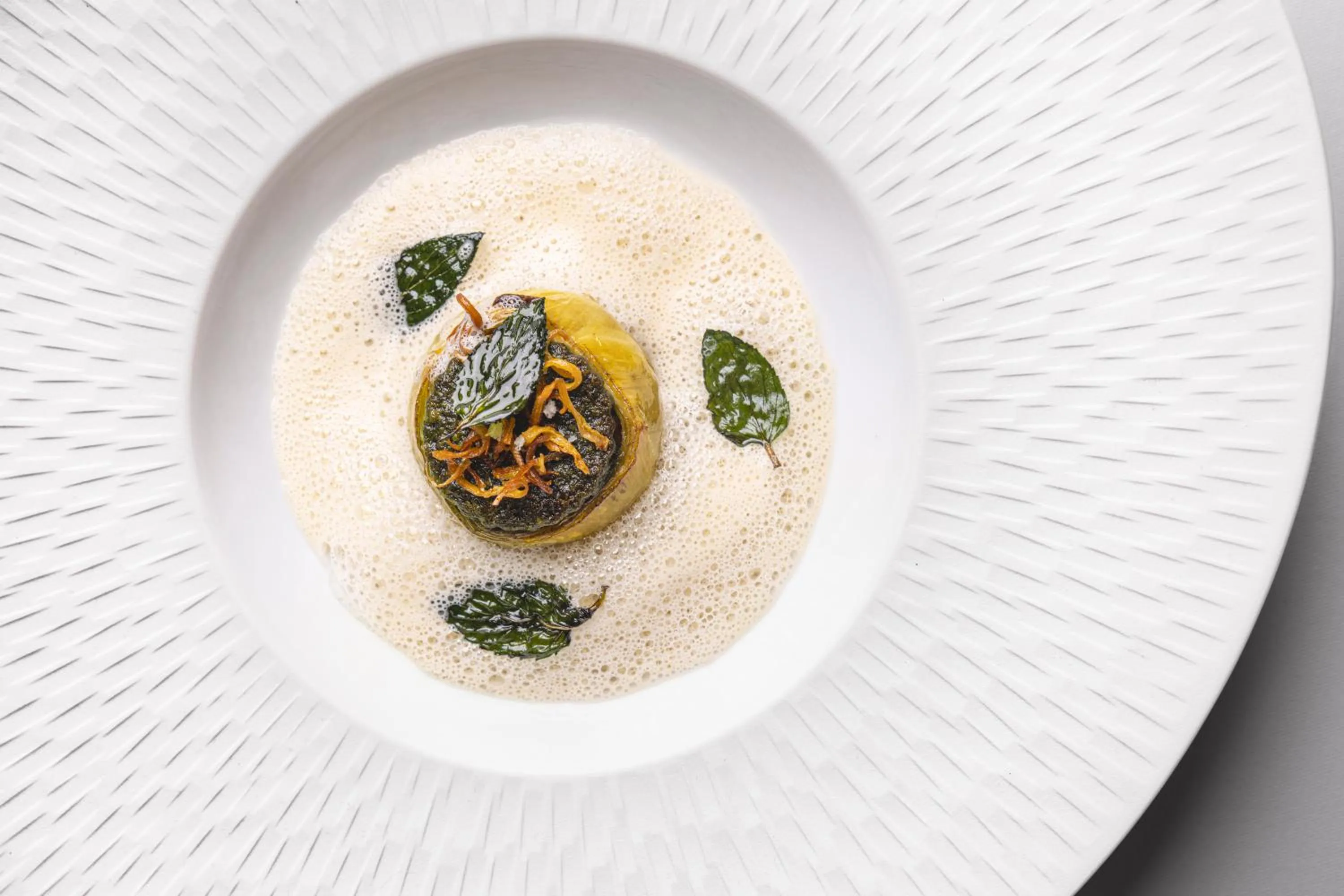 Food and drinks in Hostellerie du Pas de l'Ours "Relais et Châteaux"