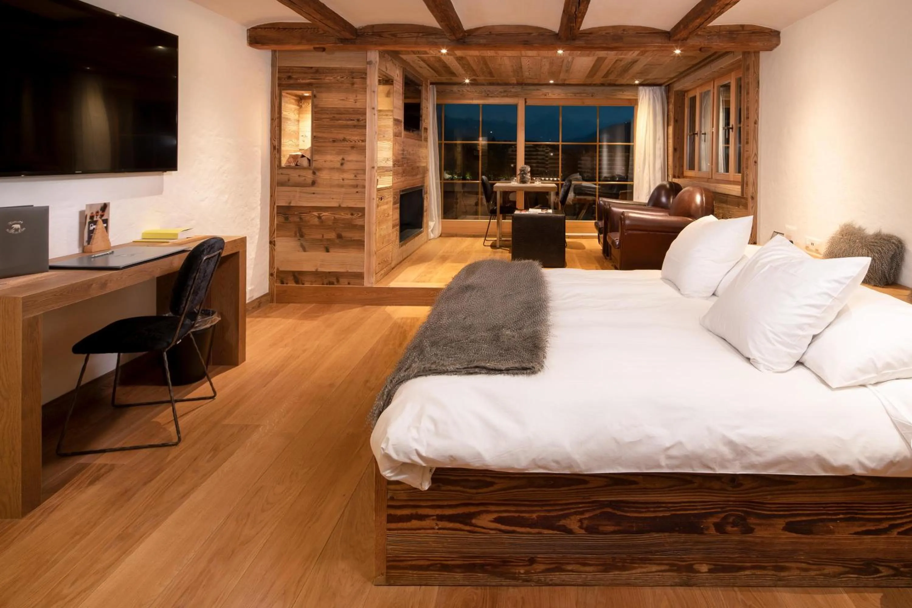 Hostellerie du Pas de l'Ours "Relais et Châteaux"