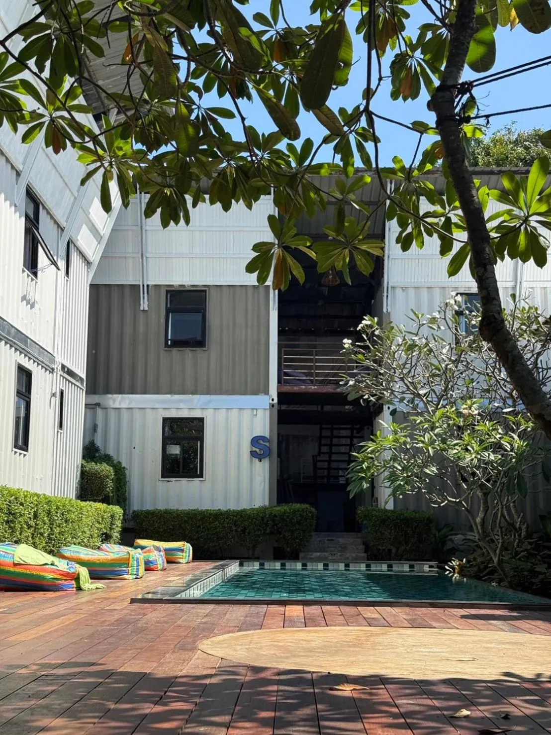 Property building in Us Hostel Samui