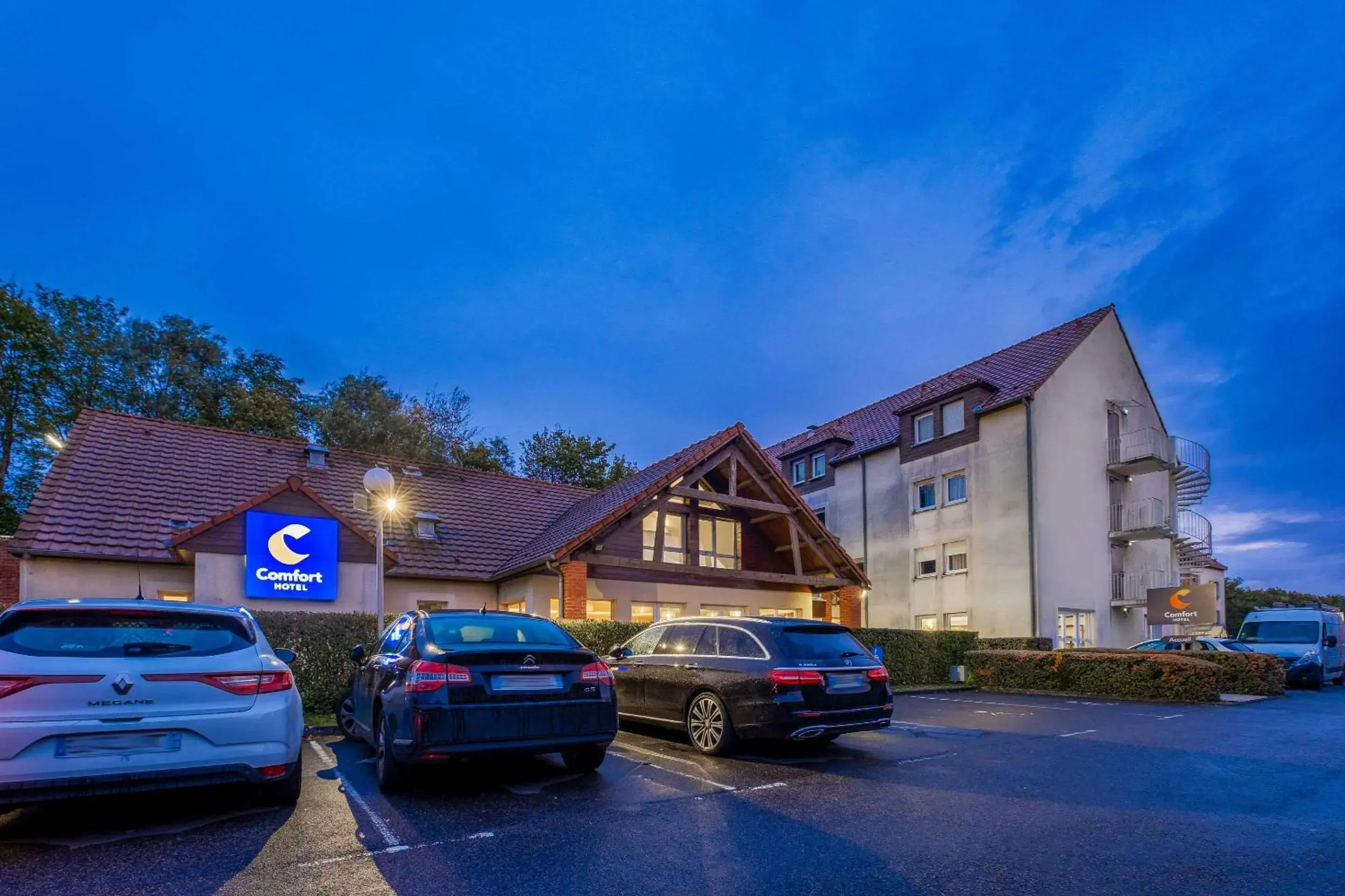 Property building in Comfort Hotel Lille Lomme Property building in Comfort Hotel Lille Lomme