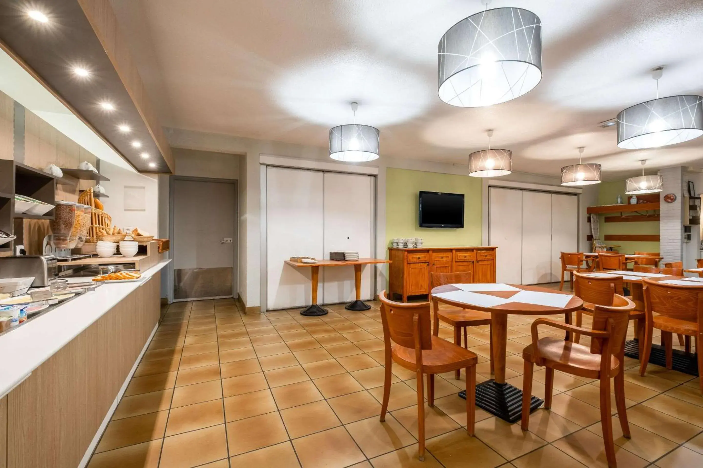 Restaurant/places to eat in Comfort Hotel Lille Lomme Restaurant/places to eat in Comfort Hotel Lille Lomme