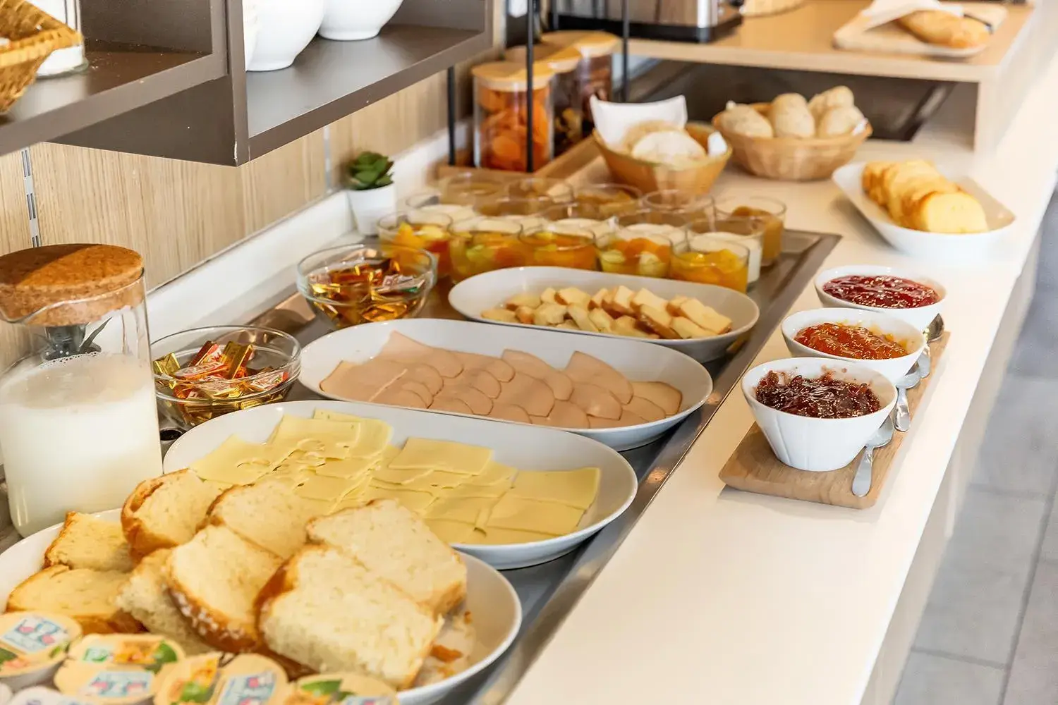 Breakfast in Comfort Hotel Lille Lomme Breakfast in Comfort Hotel Lille Lomme