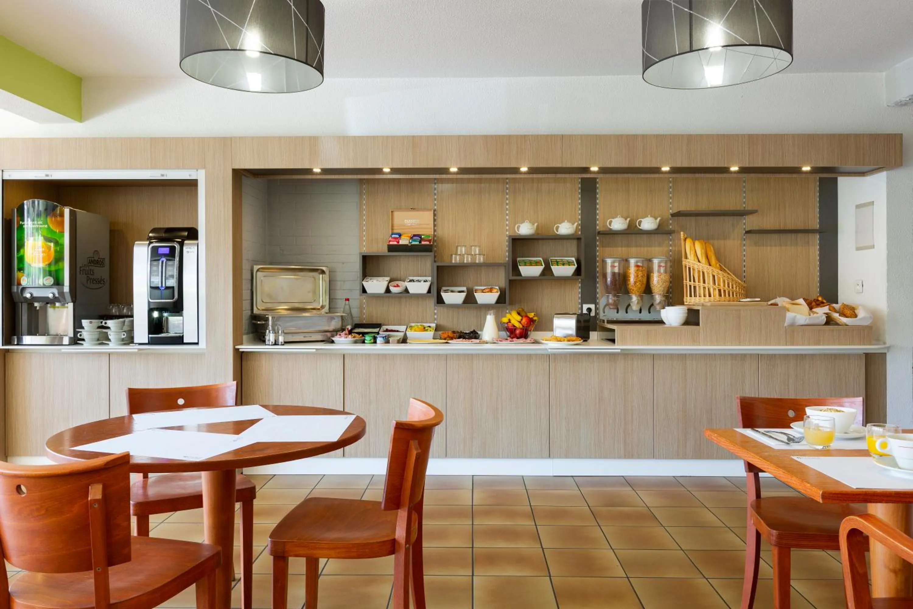 Breakfast in Comfort Hotel Lille Lomme