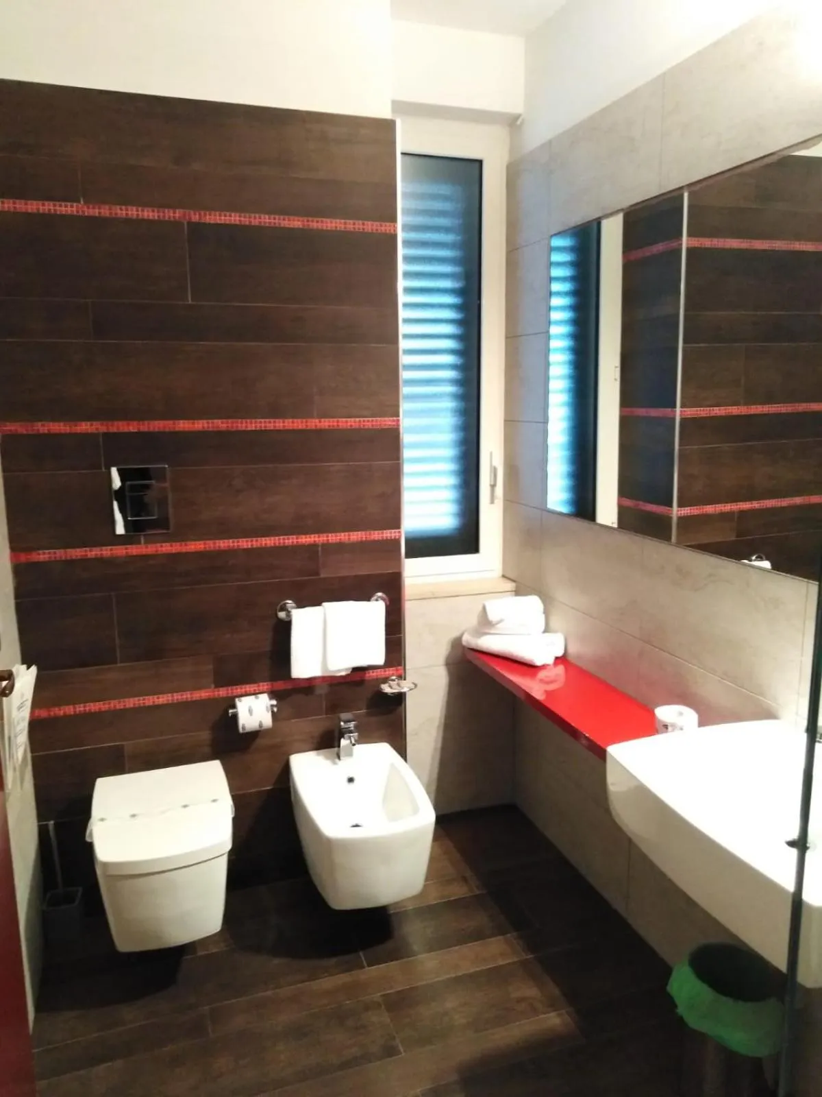 Bathroom in Hotel Lafayette