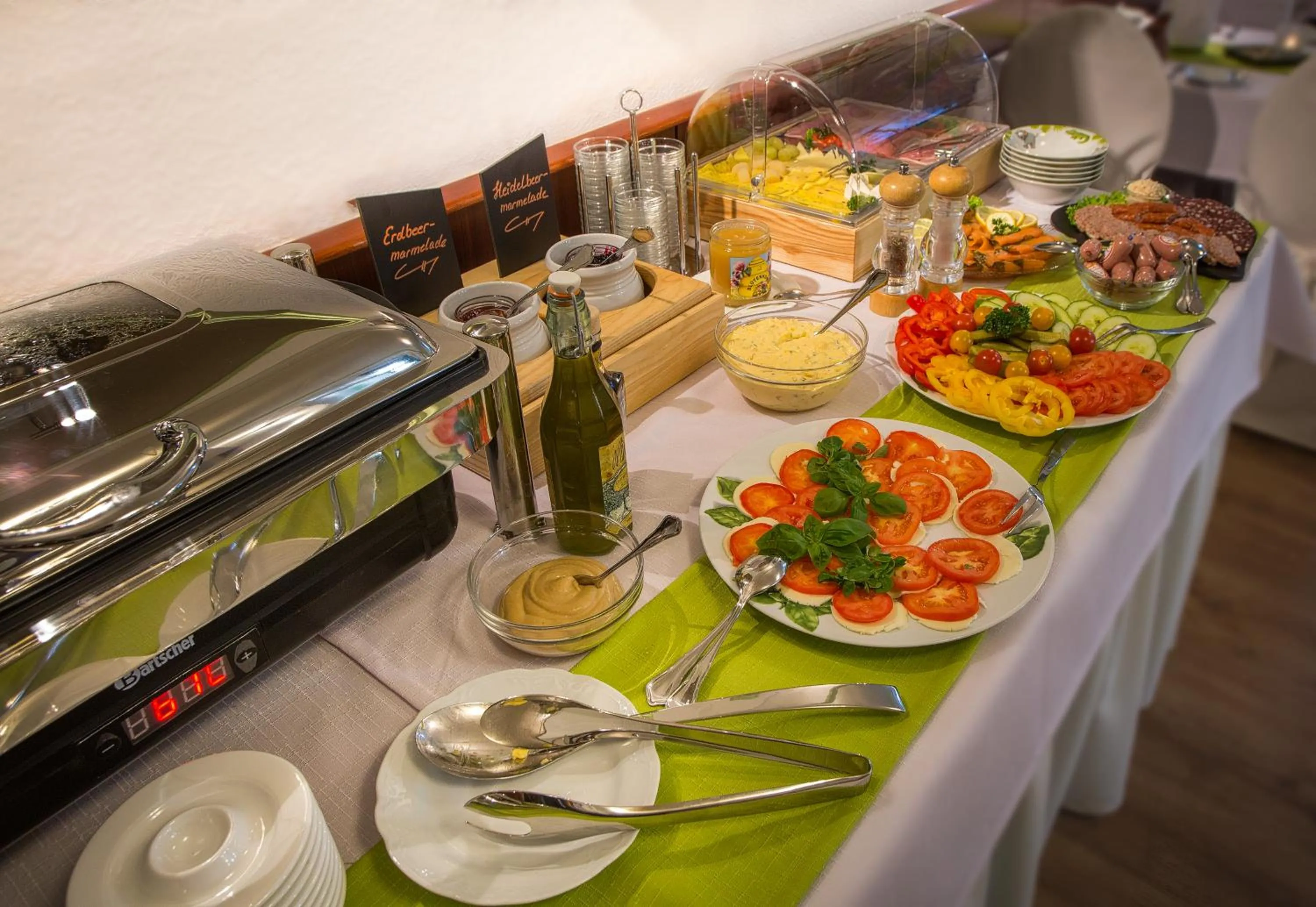 Food and drinks in Hotel Am Markt