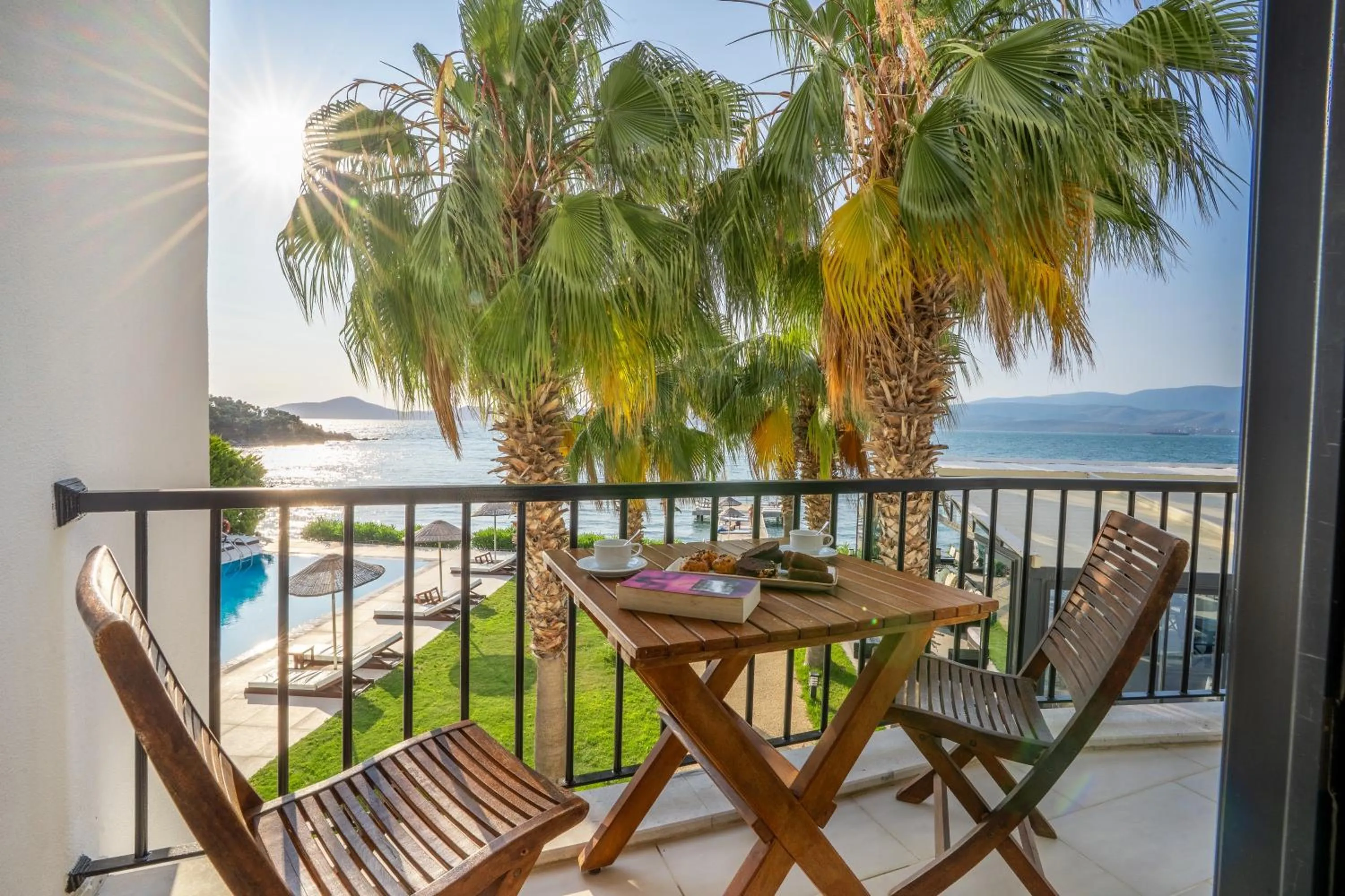 Balcony/Terrace in Med-Inn Hotel