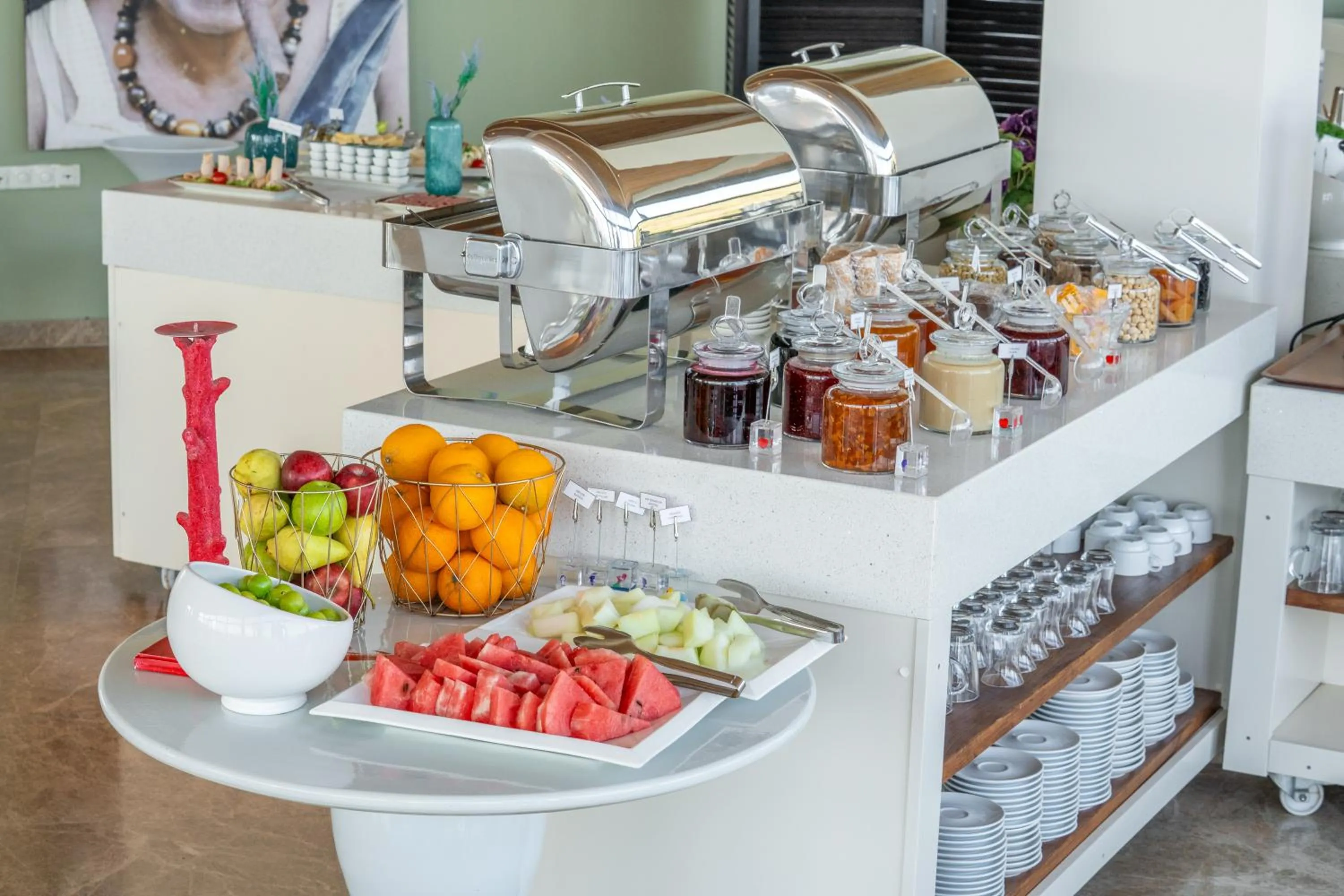 Breakfast in Med-Inn Hotel