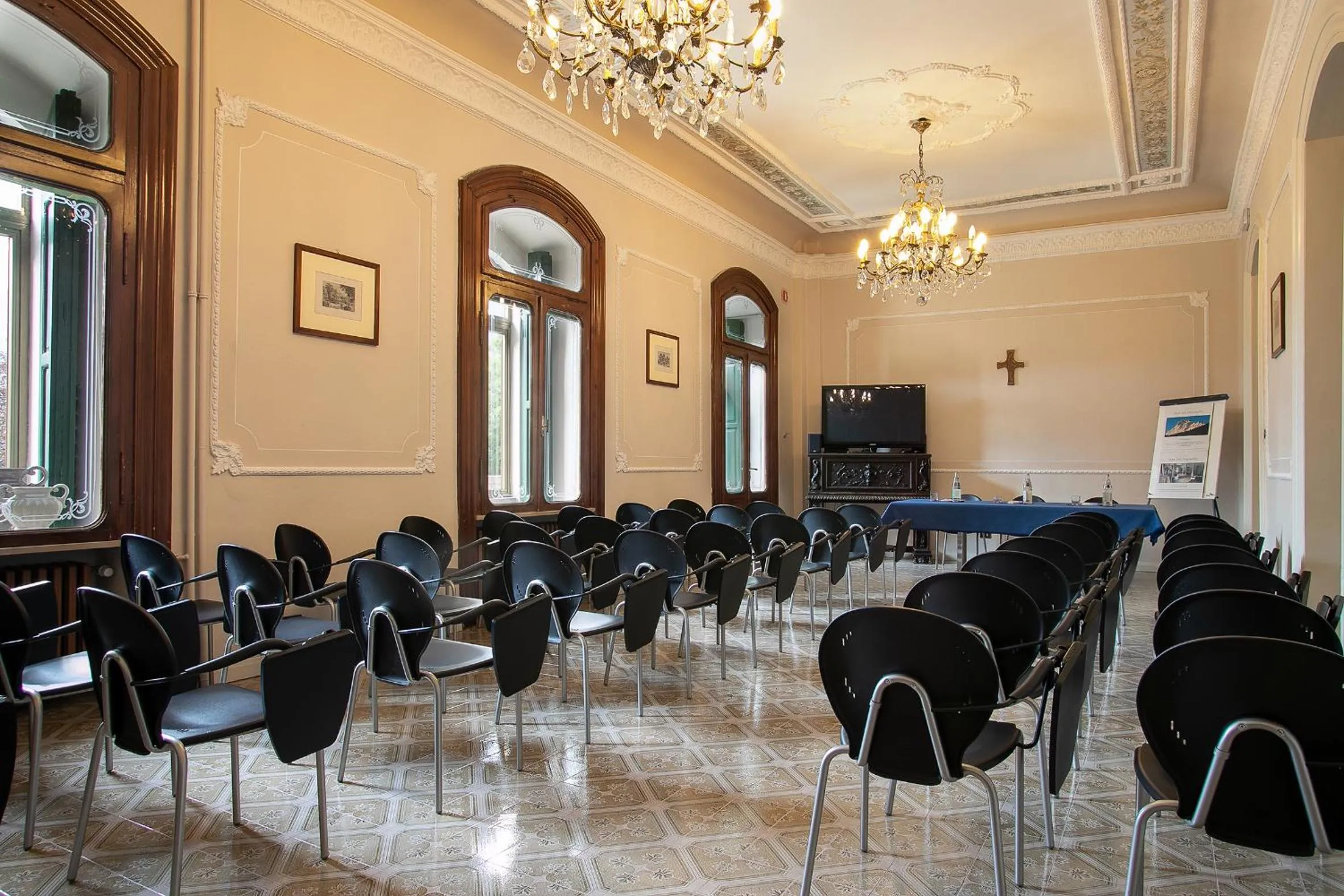 Communal lounge/ TV room in TH Borca di Cadore - Park Hotel Des Dolomites