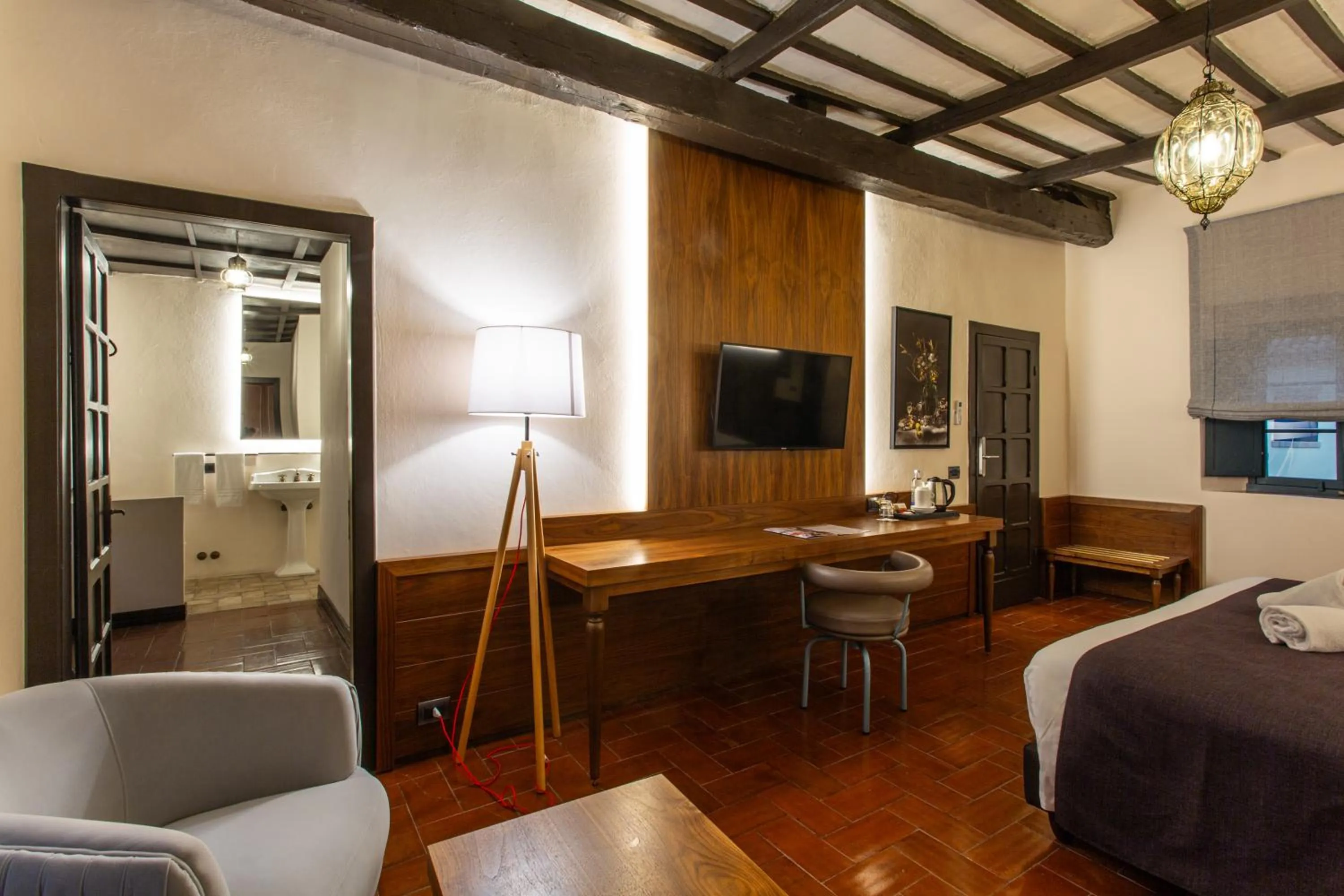 Photo of the whole room in La Loggia Historic Resort