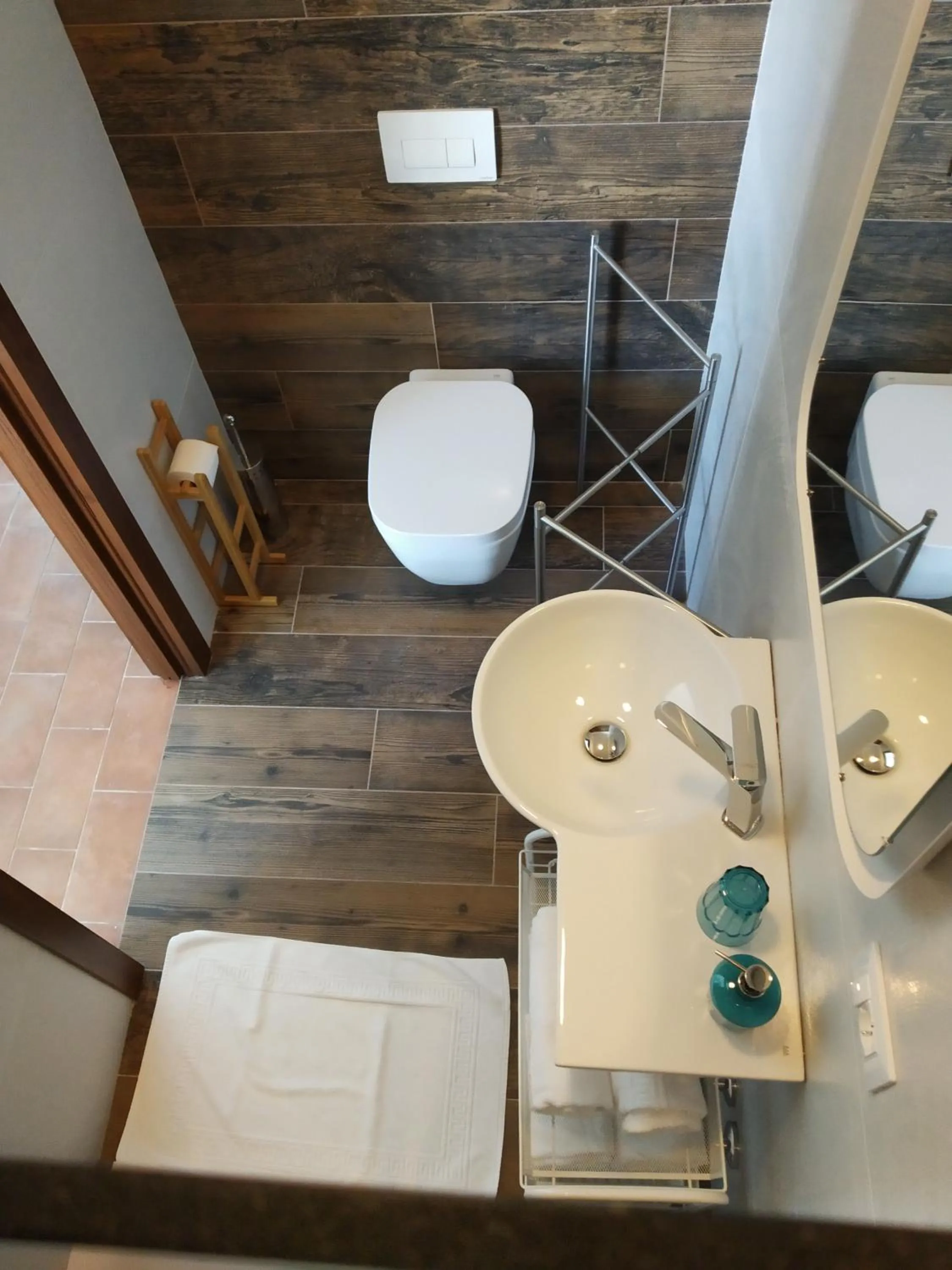 Bathroom in Relais Il Giardino fra gli Ulivi - Oasi Panoramica Vista Mare