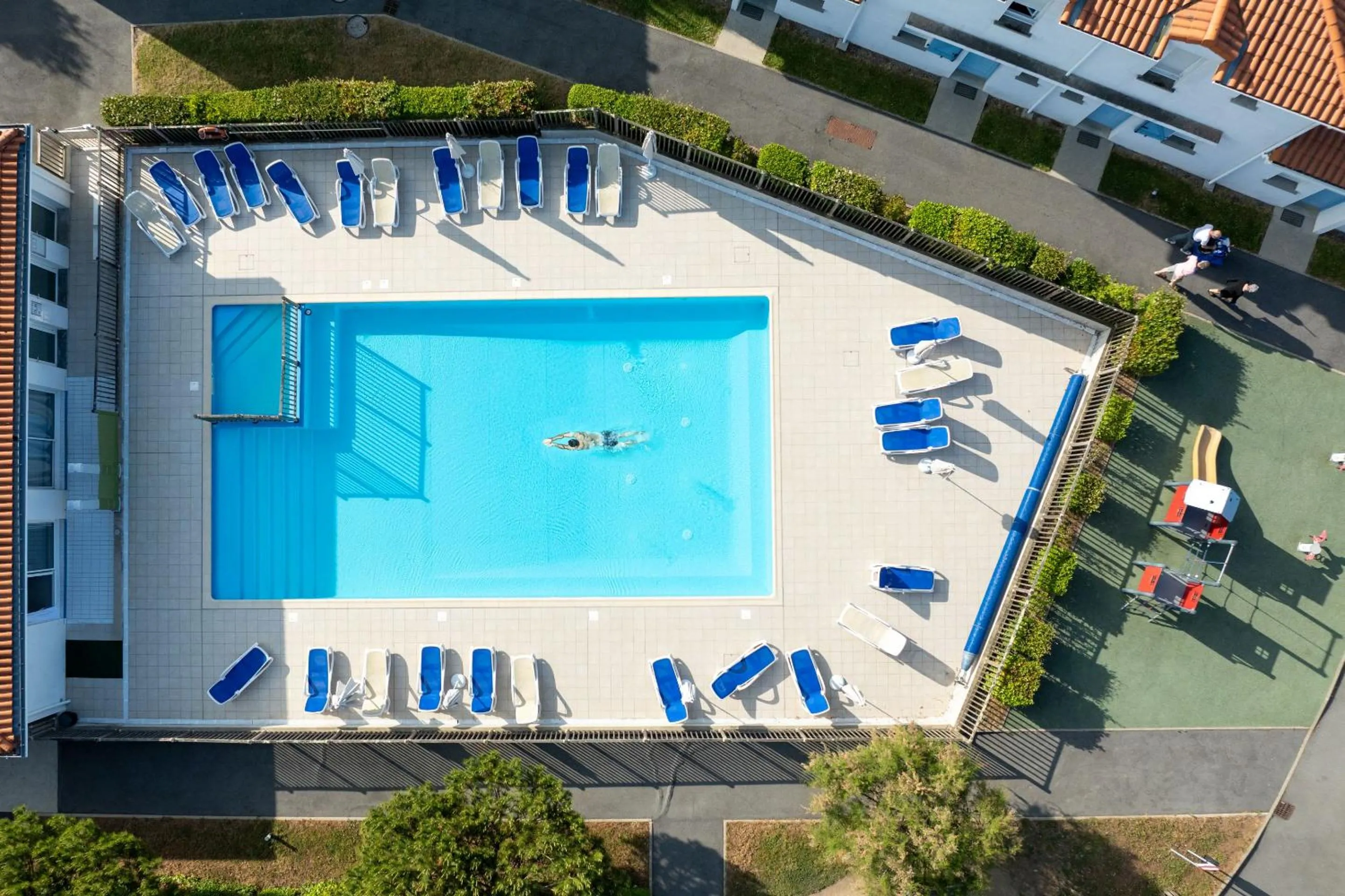 Swimming pool in Résidence Odalys Le Domaine de l'Océan