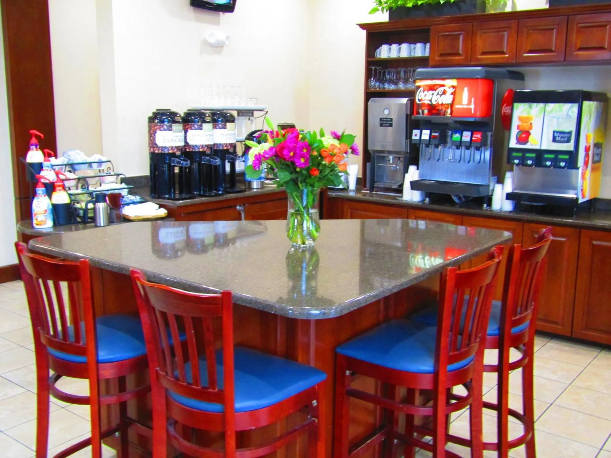 Breakfast in Staybridge Suites Rochester University by IHG