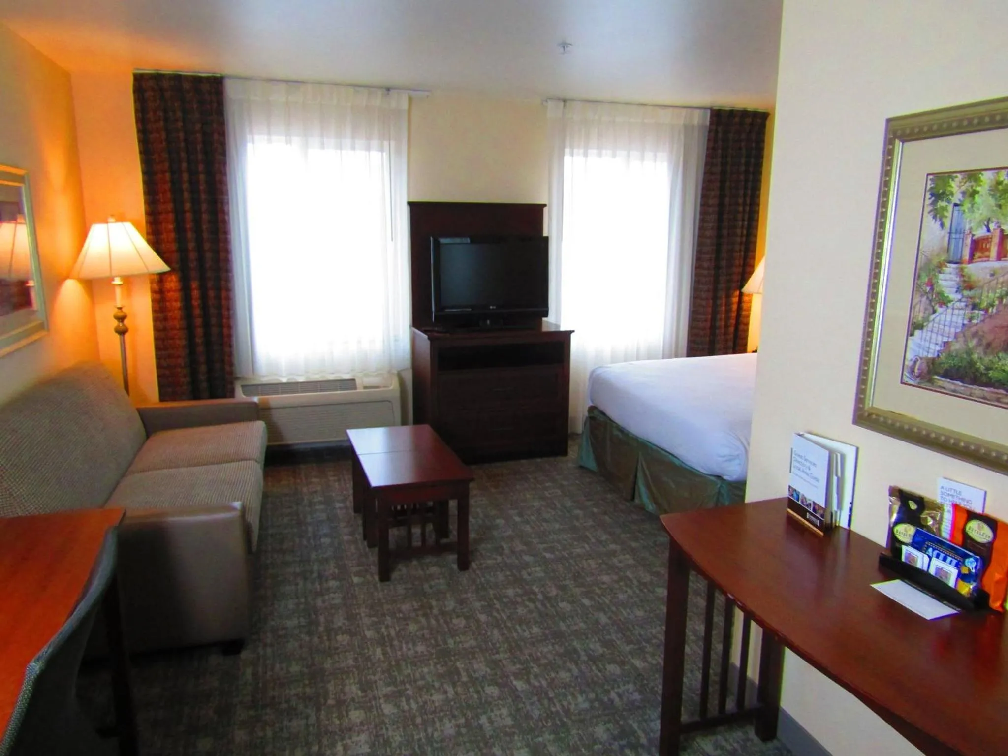 Photo of the whole room, Bed in Staybridge Suites Rochester University by IHG