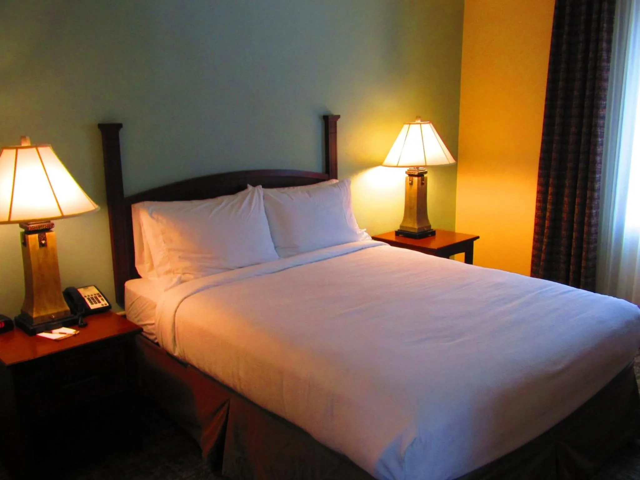 Photo of the whole room, Bed in Staybridge Suites Rochester University by IHG