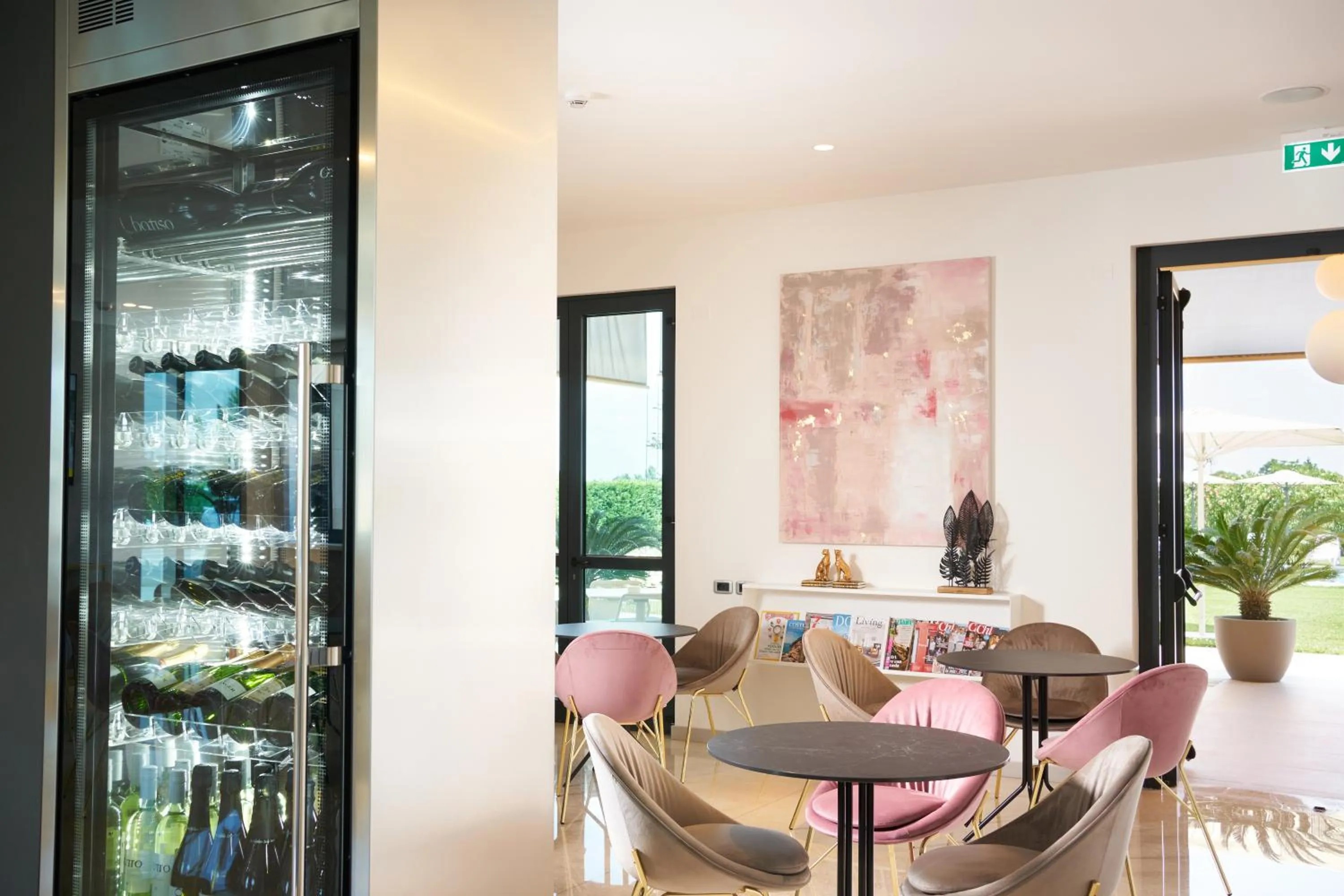 Lounge or bar in Hotel Omnia