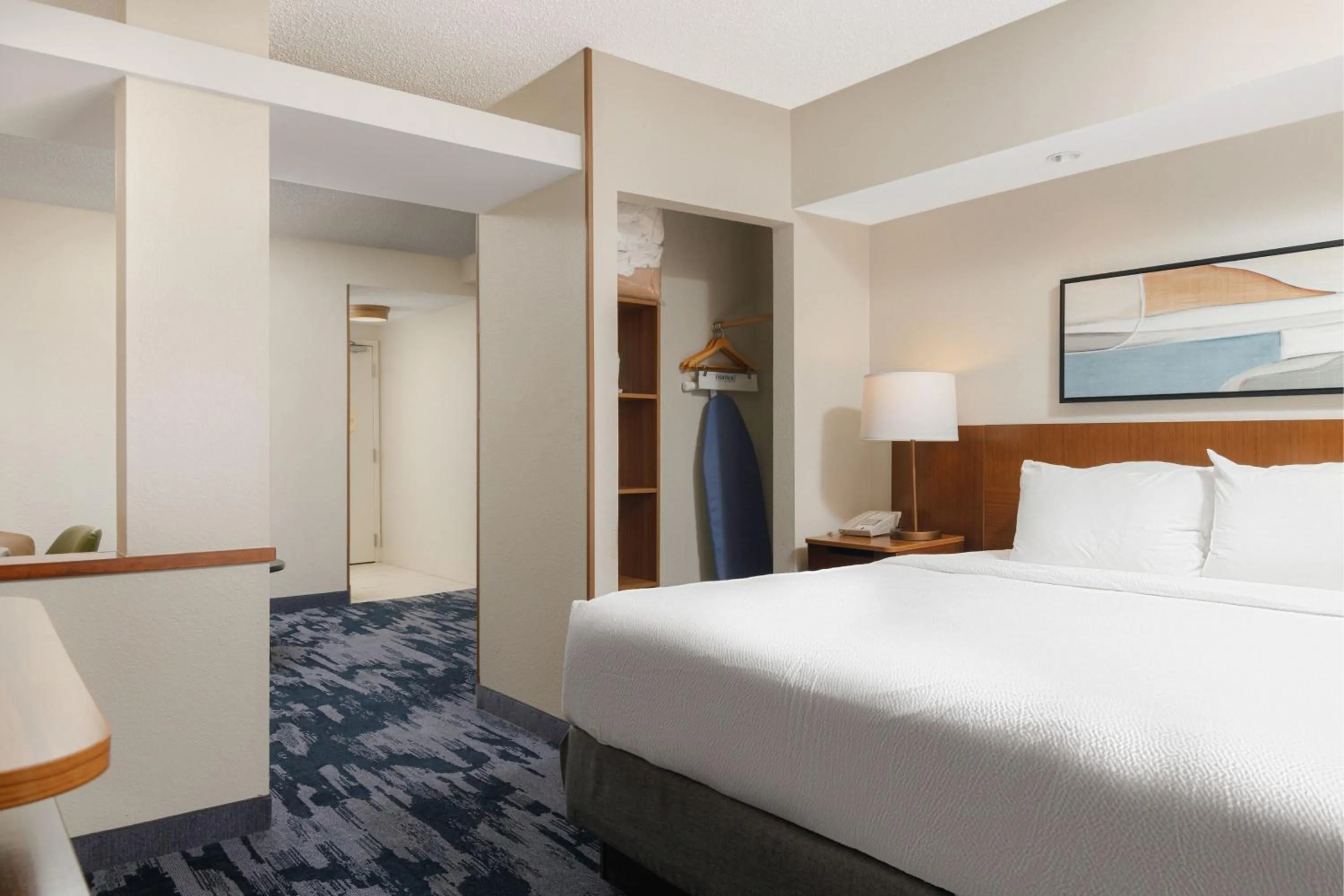 Photo of the whole room, Bed in Fairfield Inn & Suites Memphis Southaven