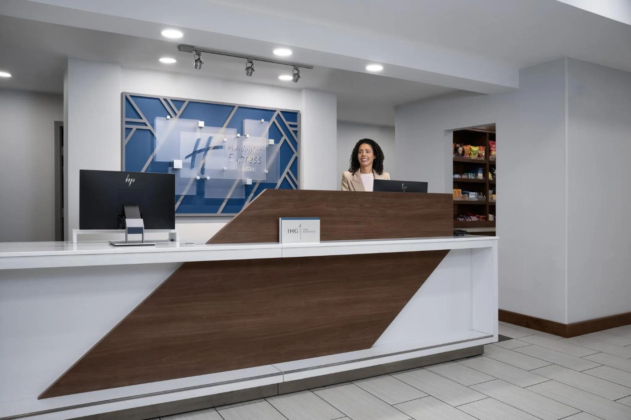 Property building in Holiday Inn Express & Suites Alexandria - Fort Belvoir by IHG