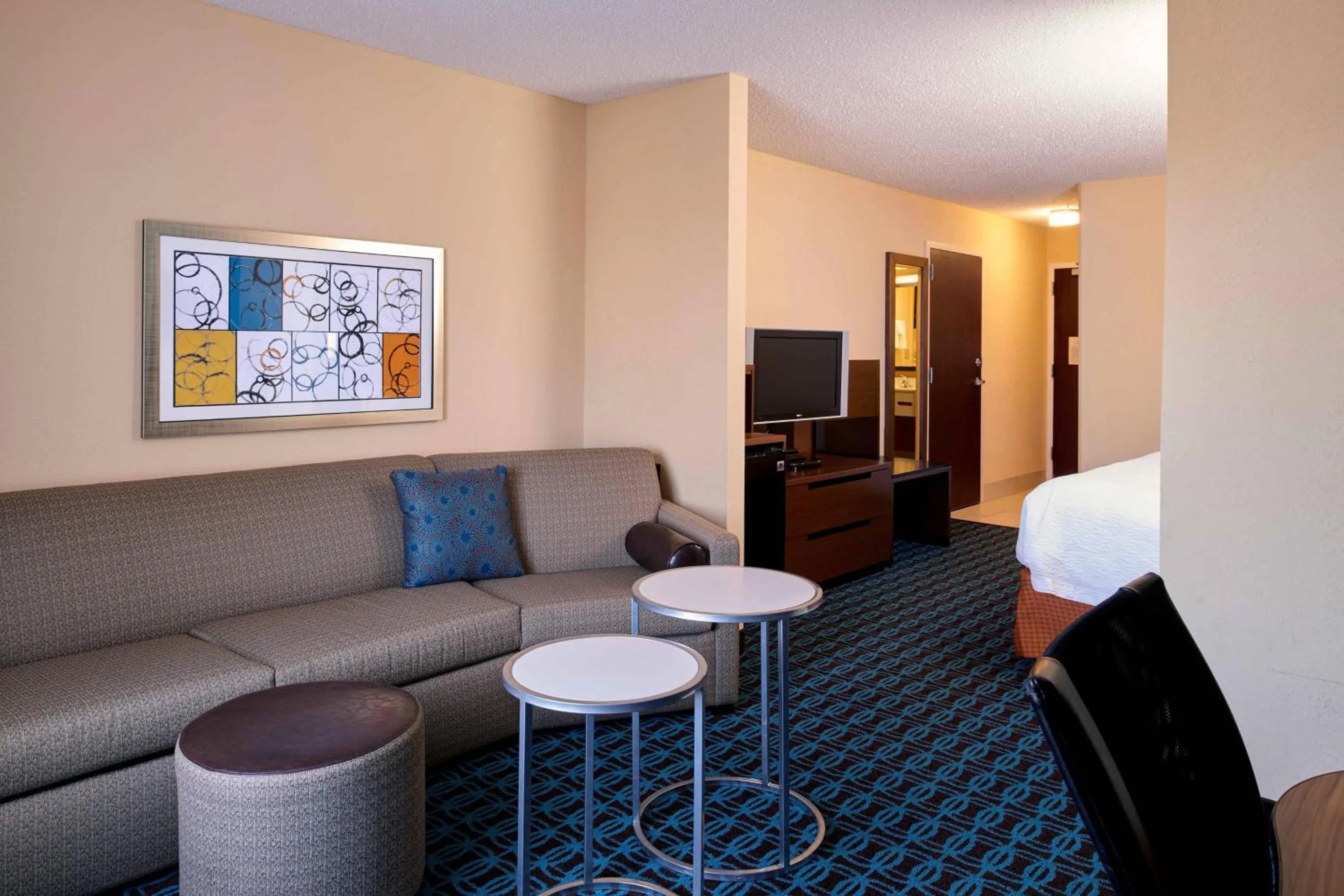 Living room in Fairfield Inn by Marriott Kalamazoo West
