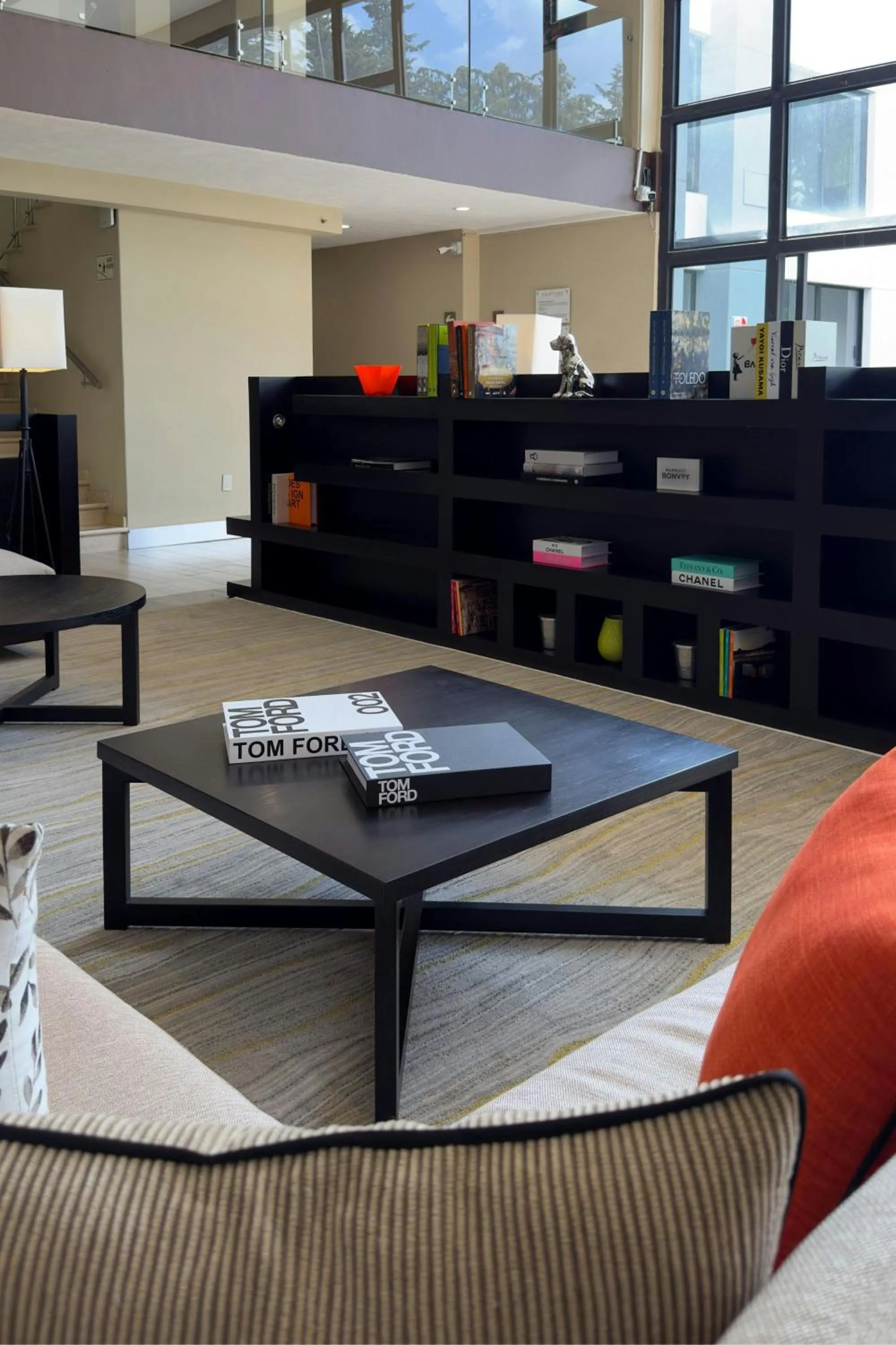 Lobby or reception in Courtyard Toluca Airport