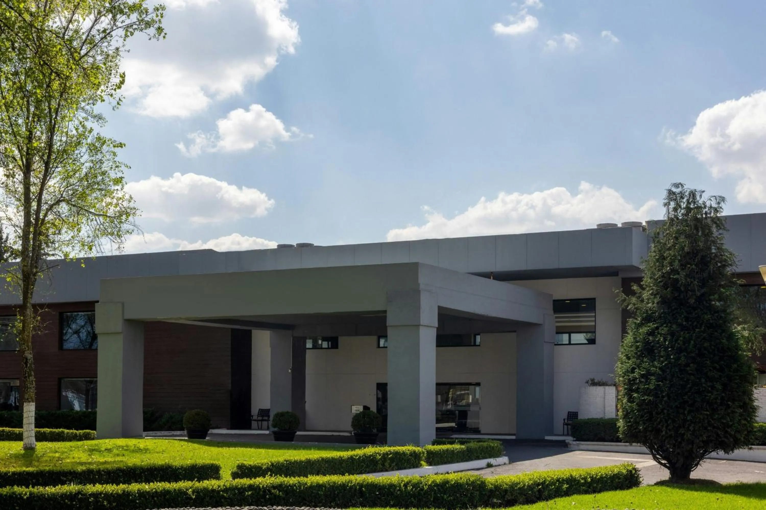 Lobby or reception in Courtyard Toluca Airport