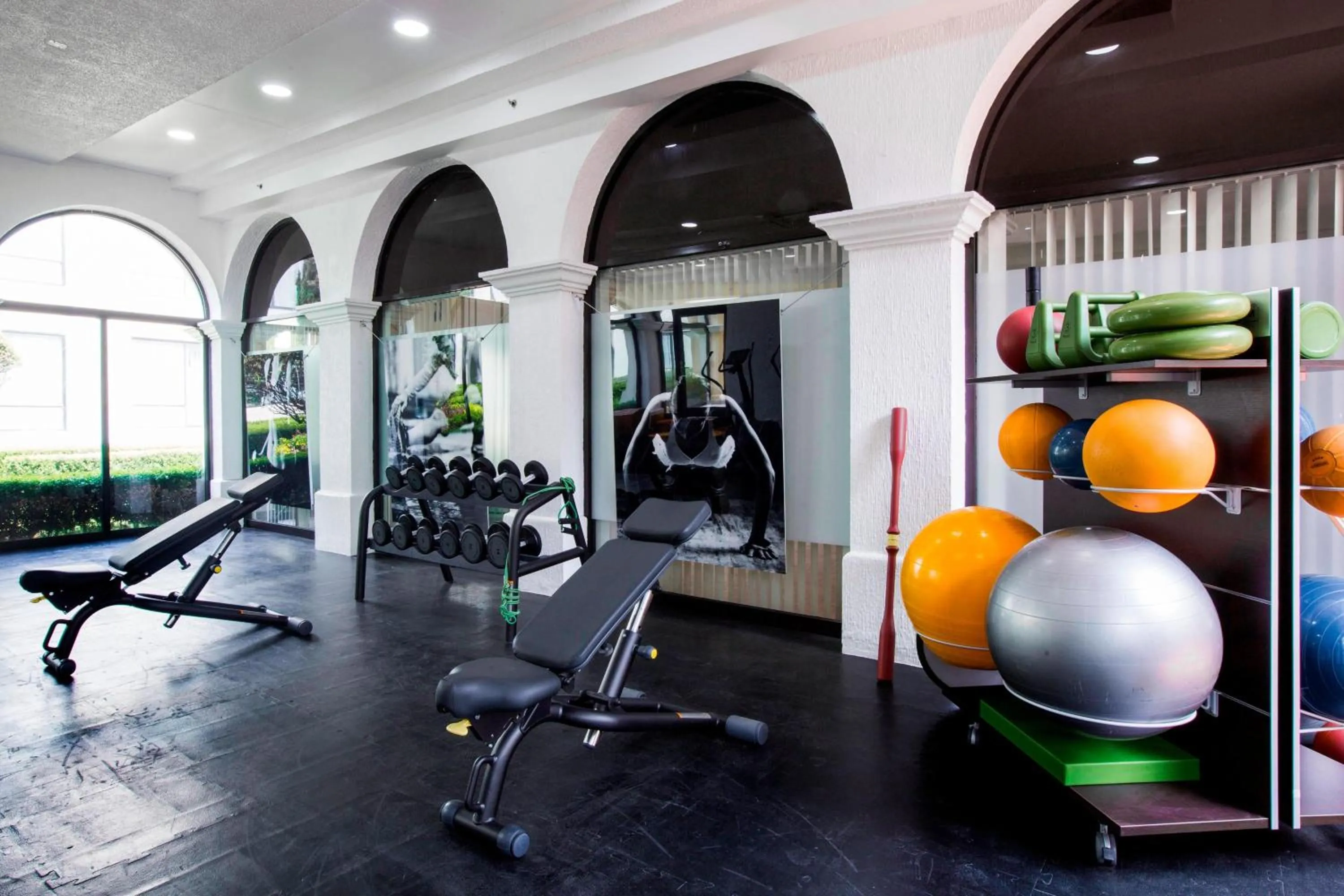Fitness centre/facilities in Courtyard Toluca Airport