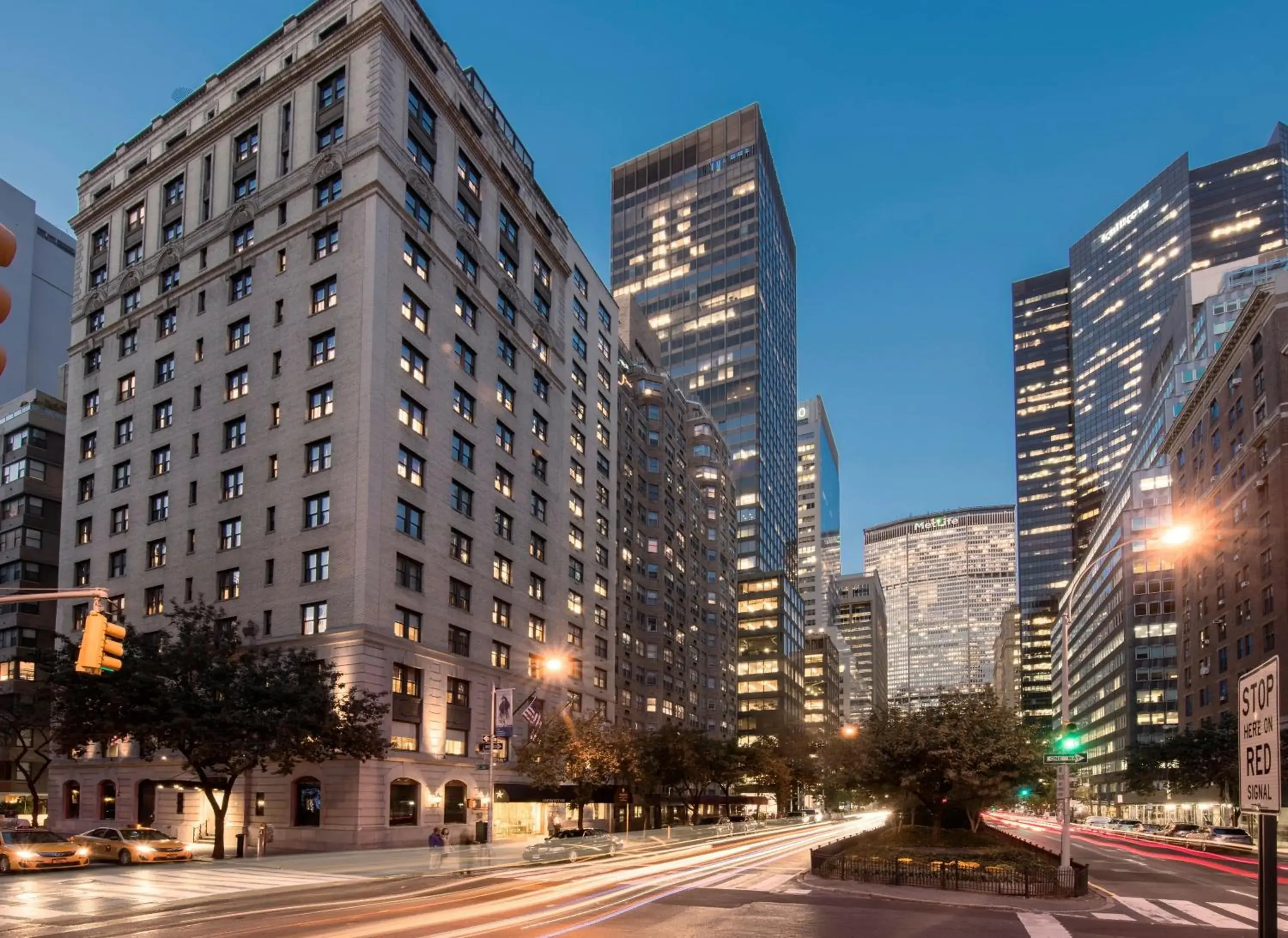 Nearby landmark in 70 Park Avenue - Soon to be Kimpton Nearby landmark in 70 Park Avenue - Soon to be Kimpton