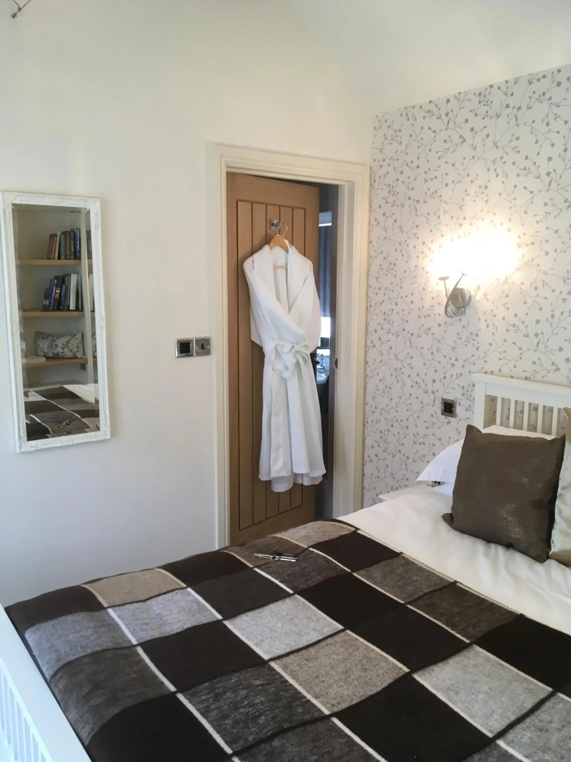 Decorative detail, Bed in The Bluebell Decorative detail, Bed in The Bluebell