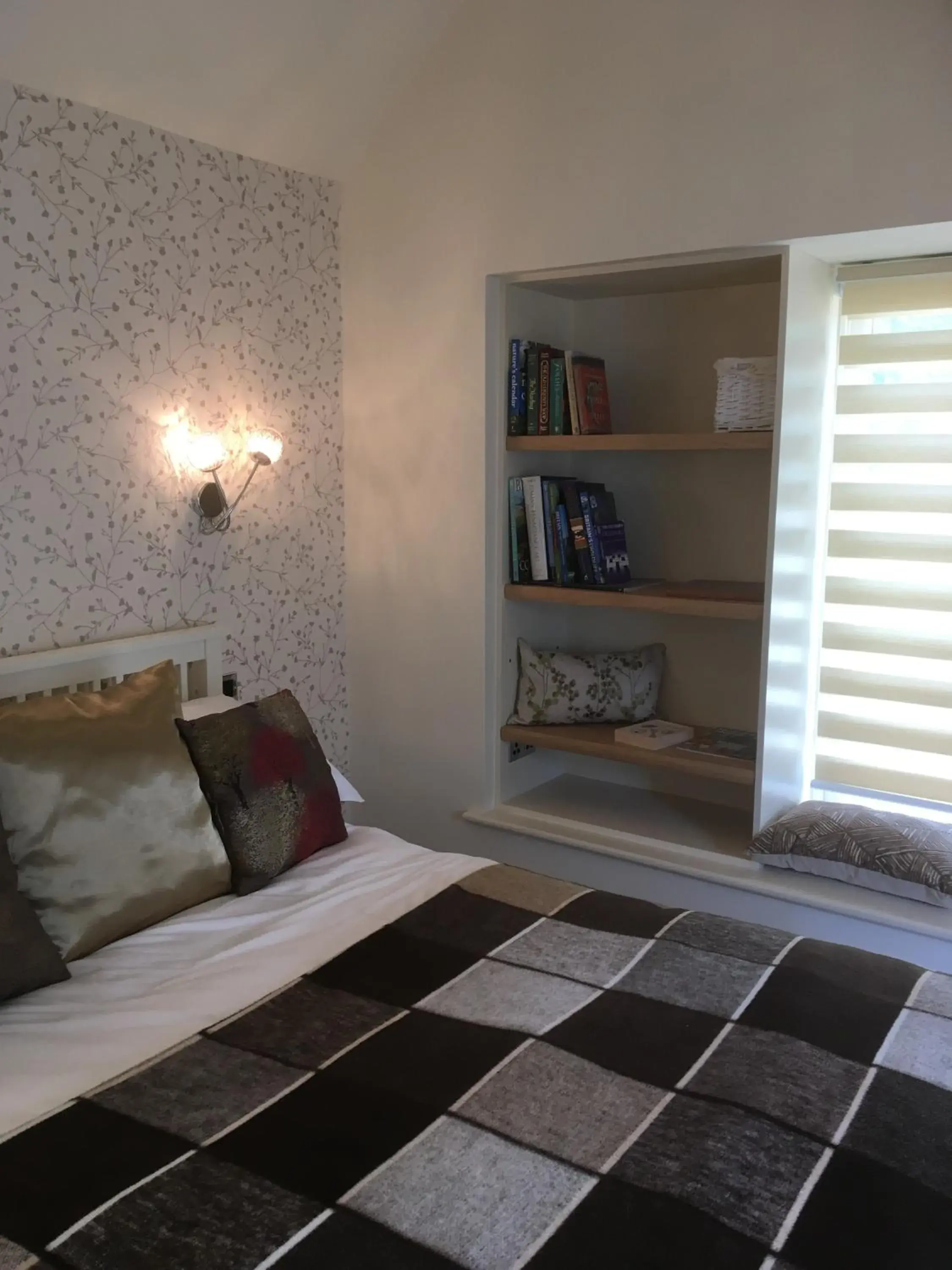 Bed in The Bluebell Bed in The Bluebell