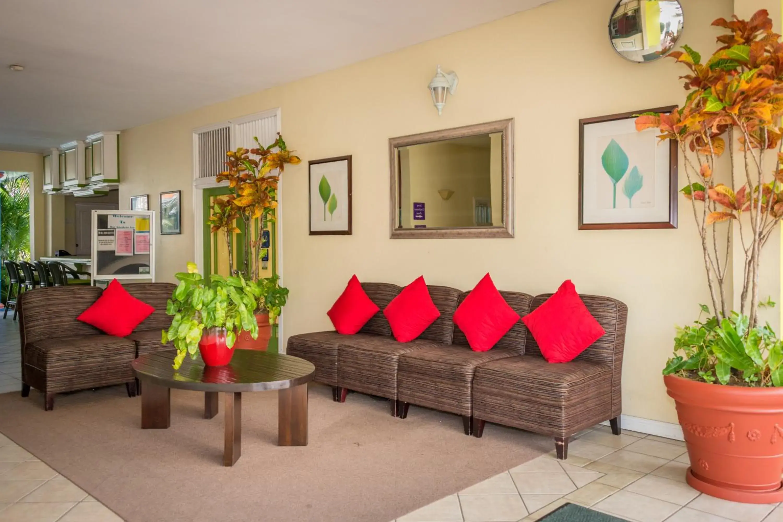 Lobby or reception in Bay Gardens Inn Lobby or reception in Bay Gardens Inn