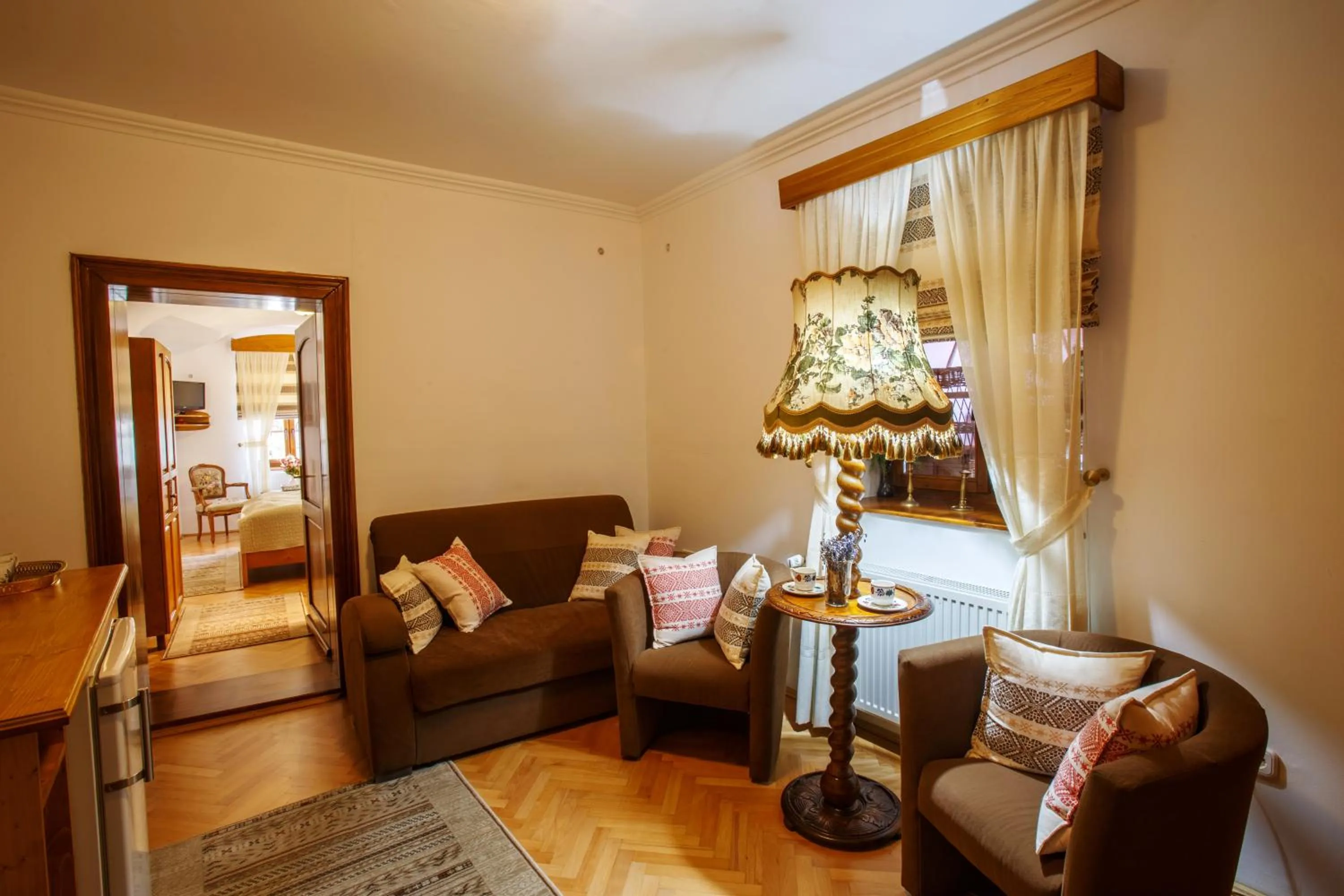 Coffee/tea facilities in La Teo Pensiune si Pivnita