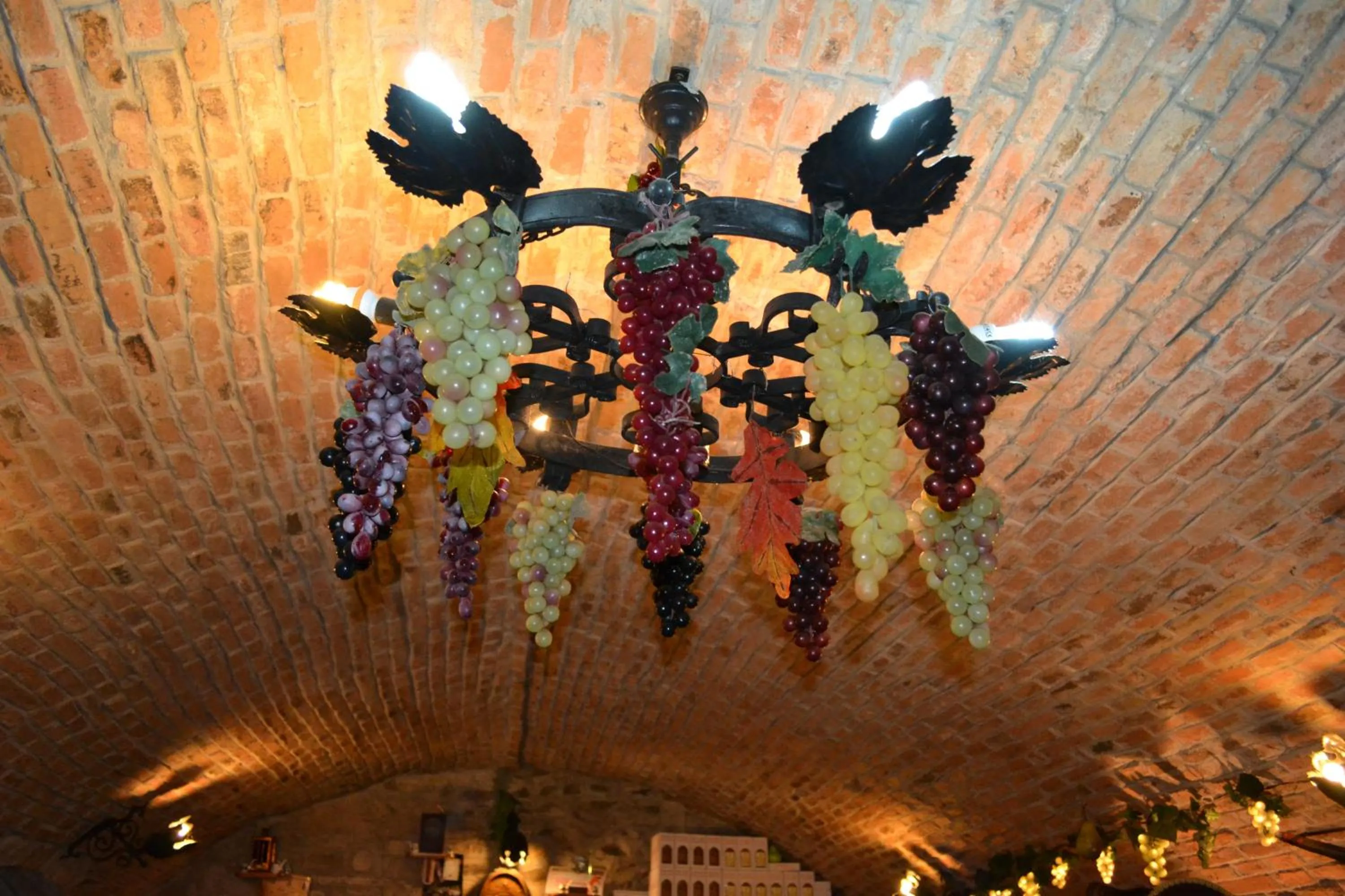 Decorative detail in La Teo Pensiune si Pivnita