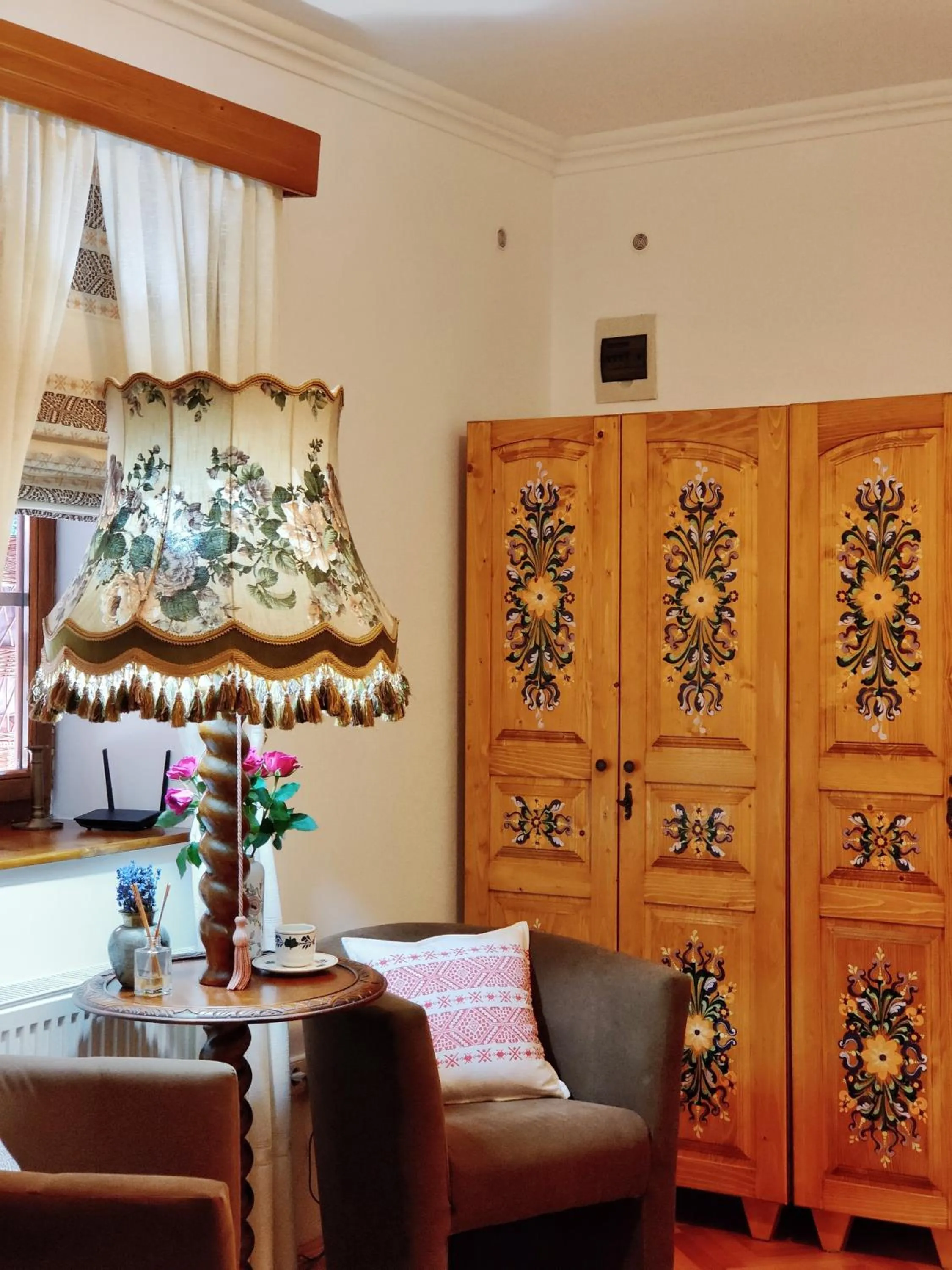 Coffee/tea facilities in La Teo Pensiune si Pivnita