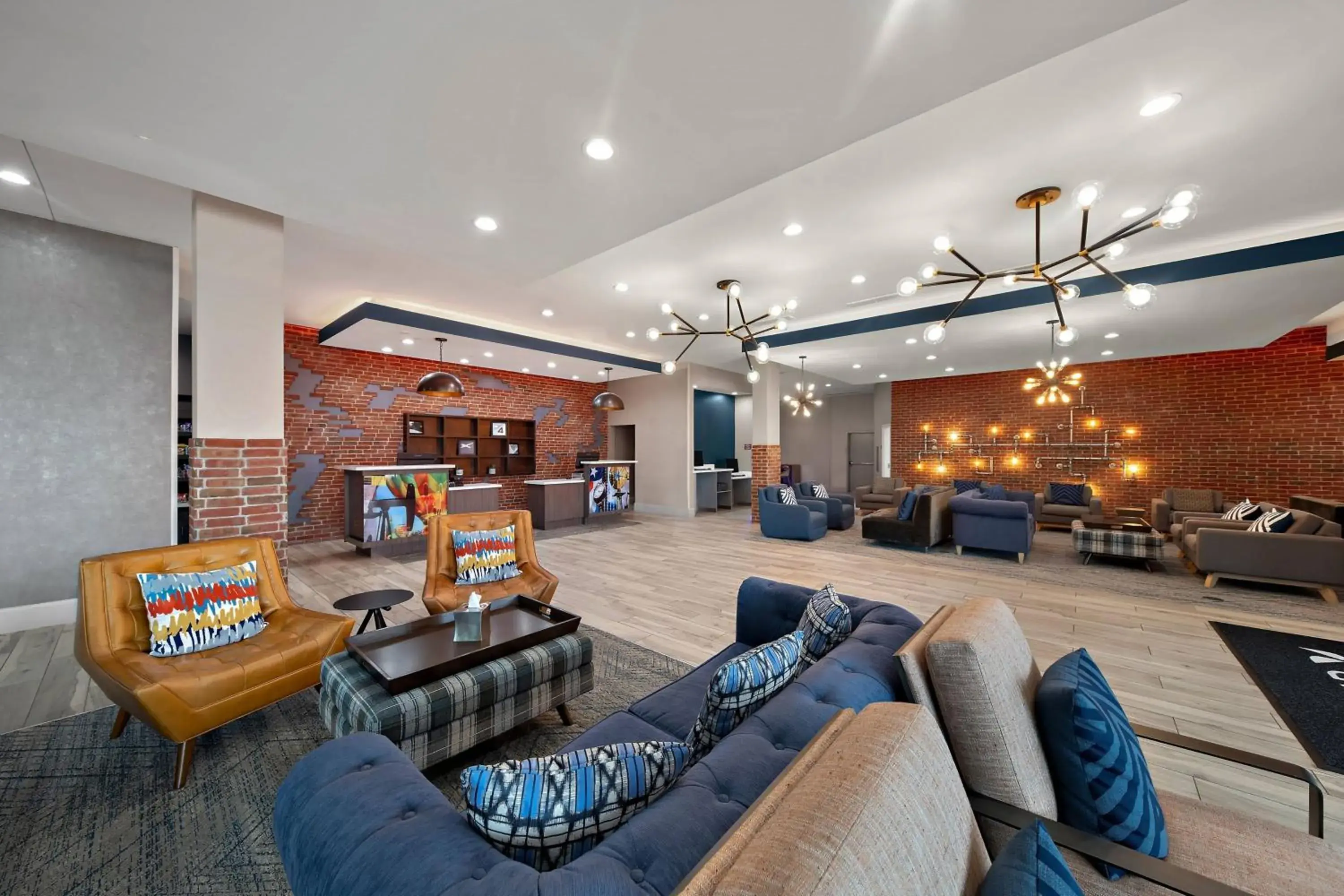 Lobby or reception in Four Points by Sheraton Plano Lobby or reception in Four Points by Sheraton Plano