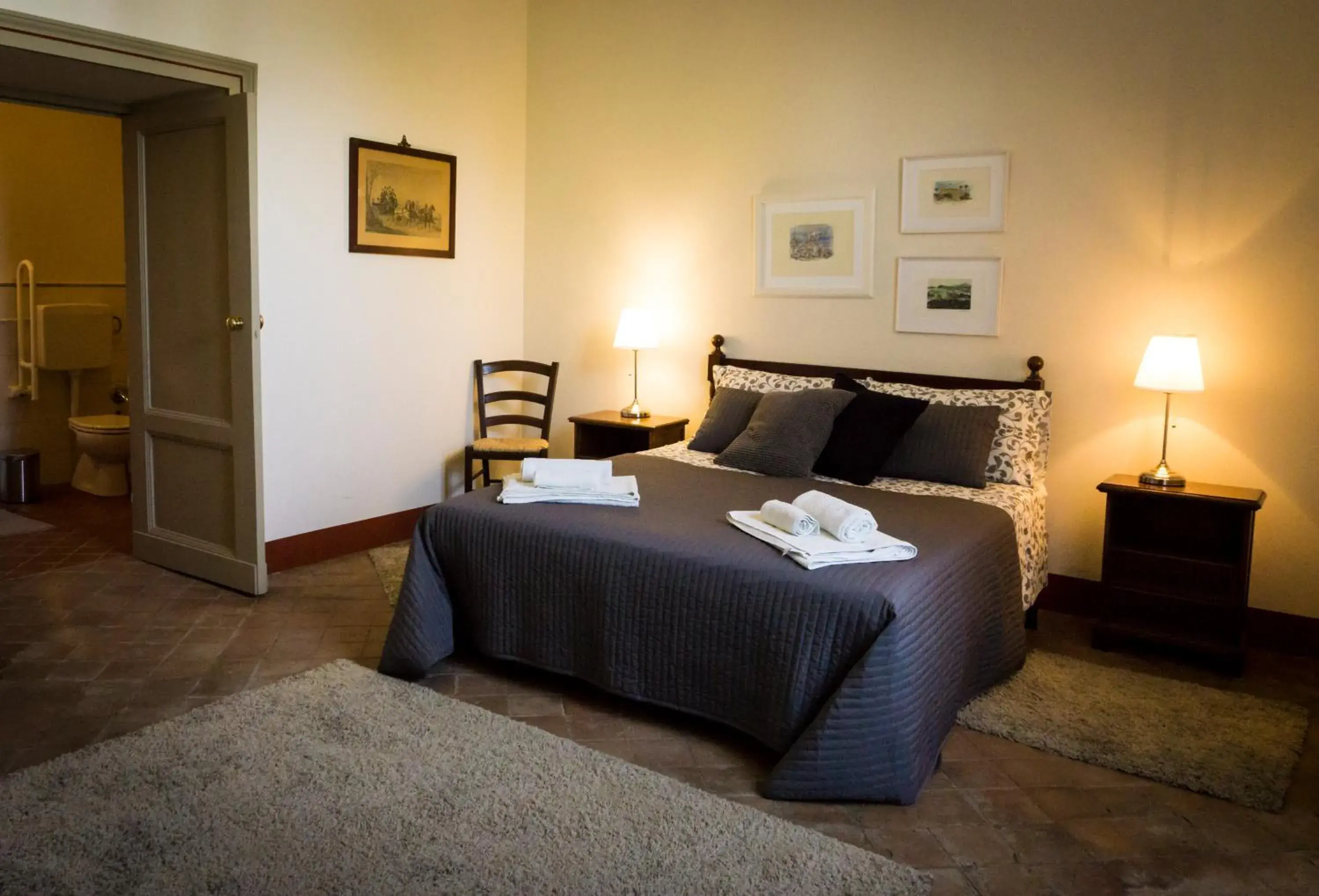 Comfort Double Room in Tenuta del Gelso Comfort Double Room in Tenuta del Gelso