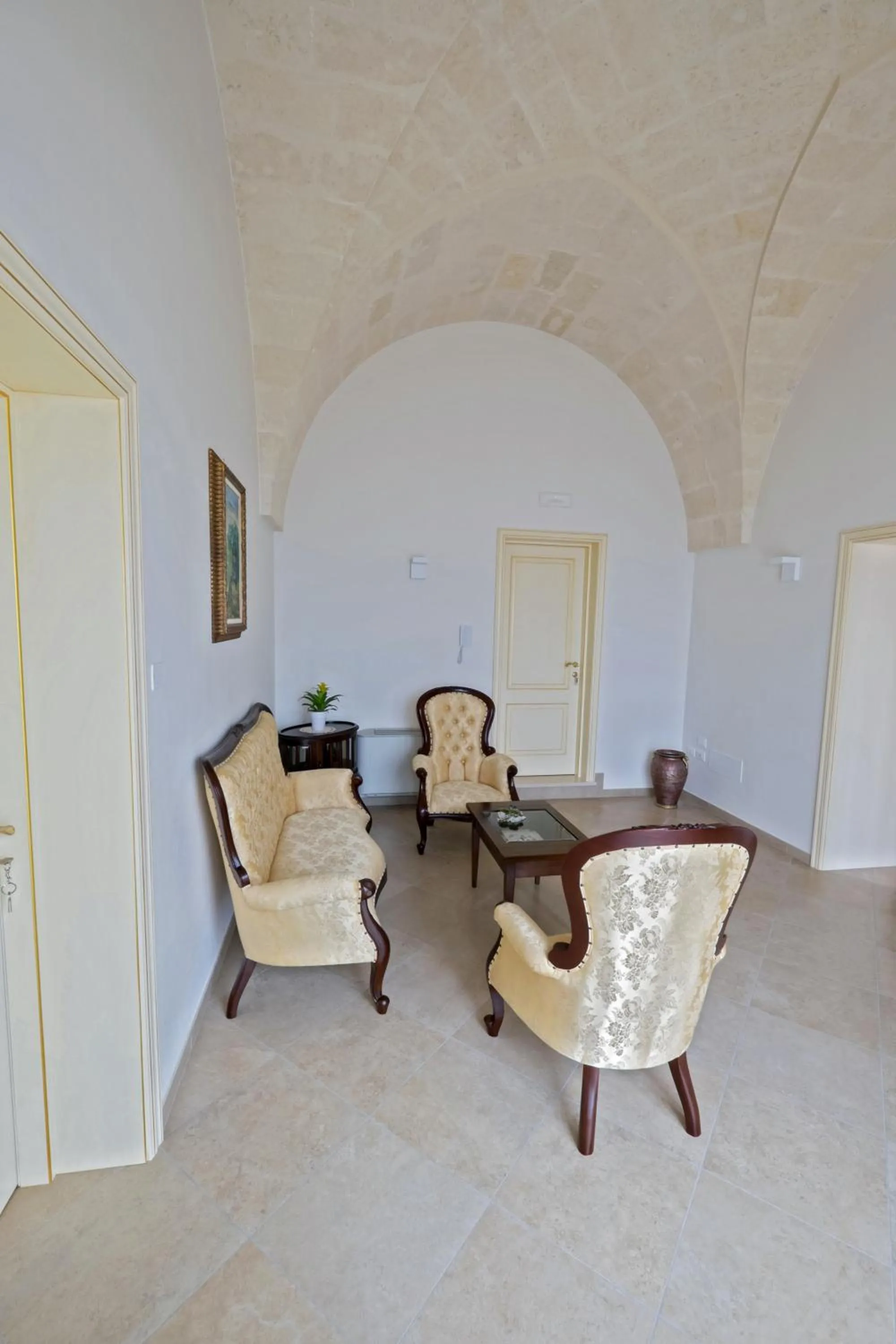 Communal lounge/ TV room in Monte Castello