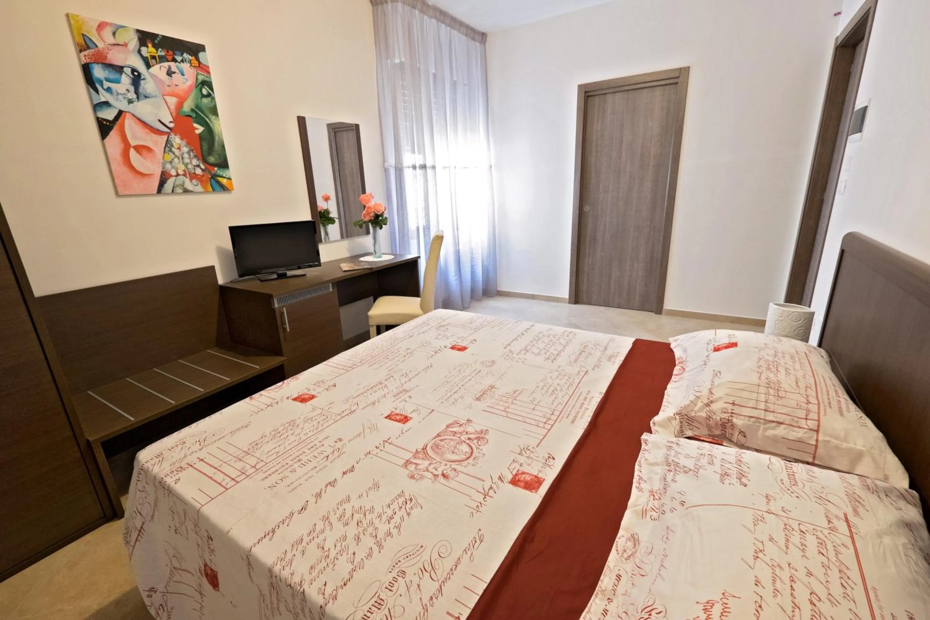 Photo of the whole room, Bed in Monte Castello