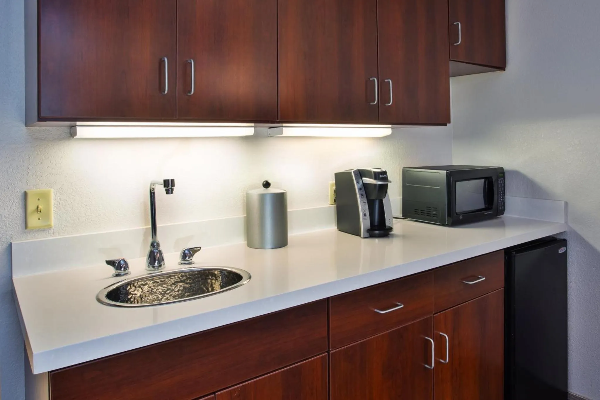 Photo of the whole room in Holiday Inn Express Hotel & Suites Rochester Webster by IHG