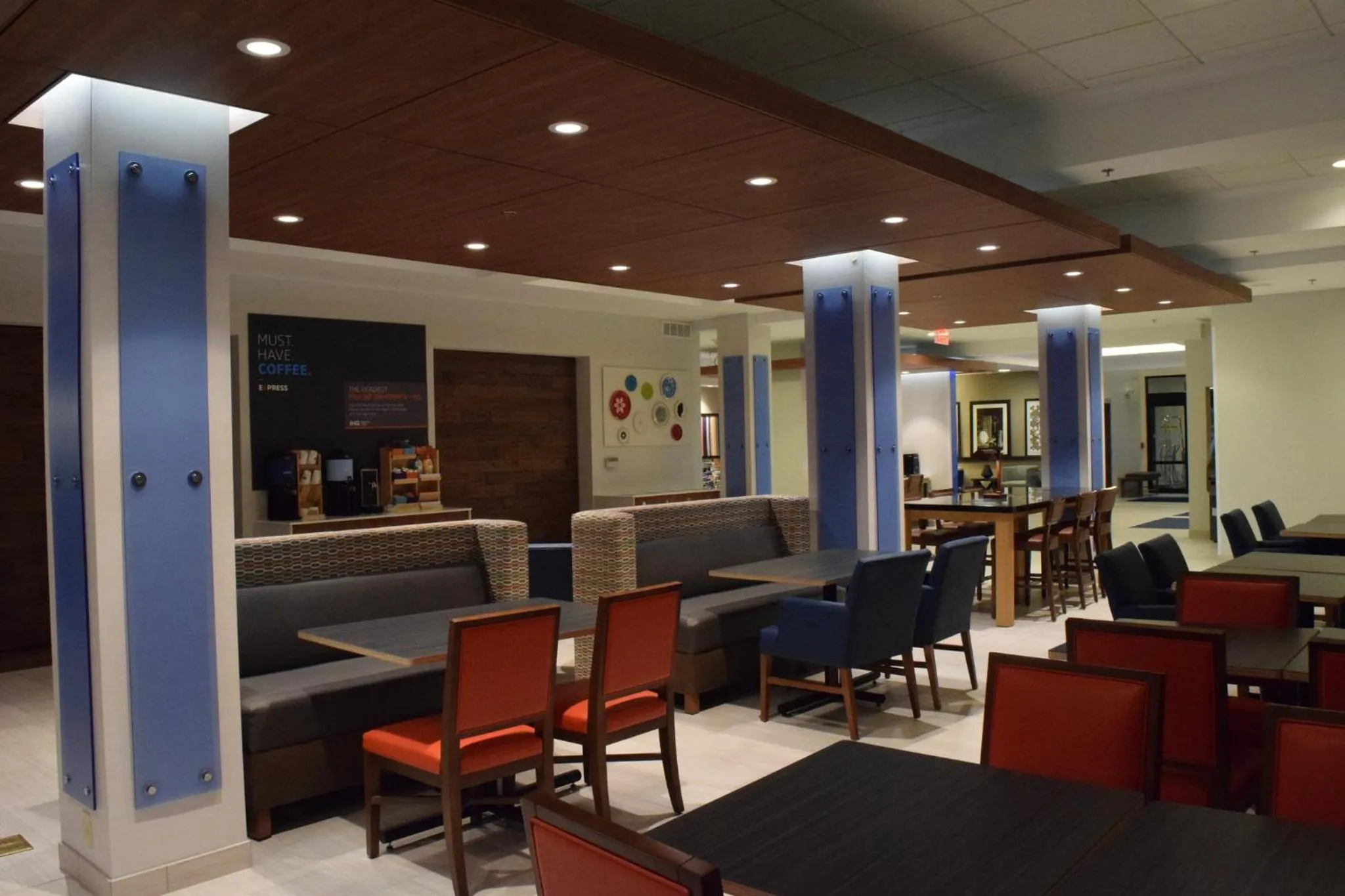 Breakfast in Holiday Inn Express Hotel & Suites Rochester Webster by IHG